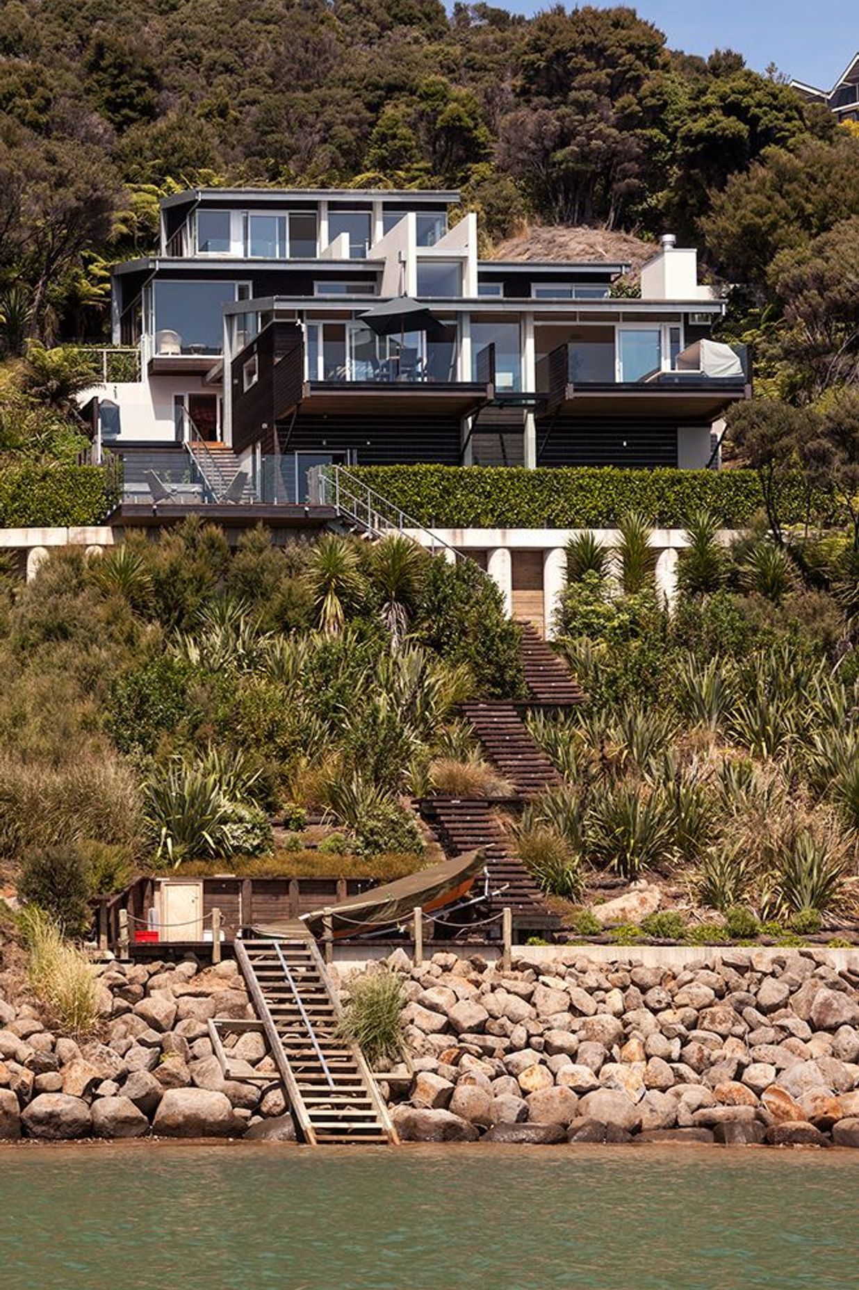 POMARE BAY HOUSE