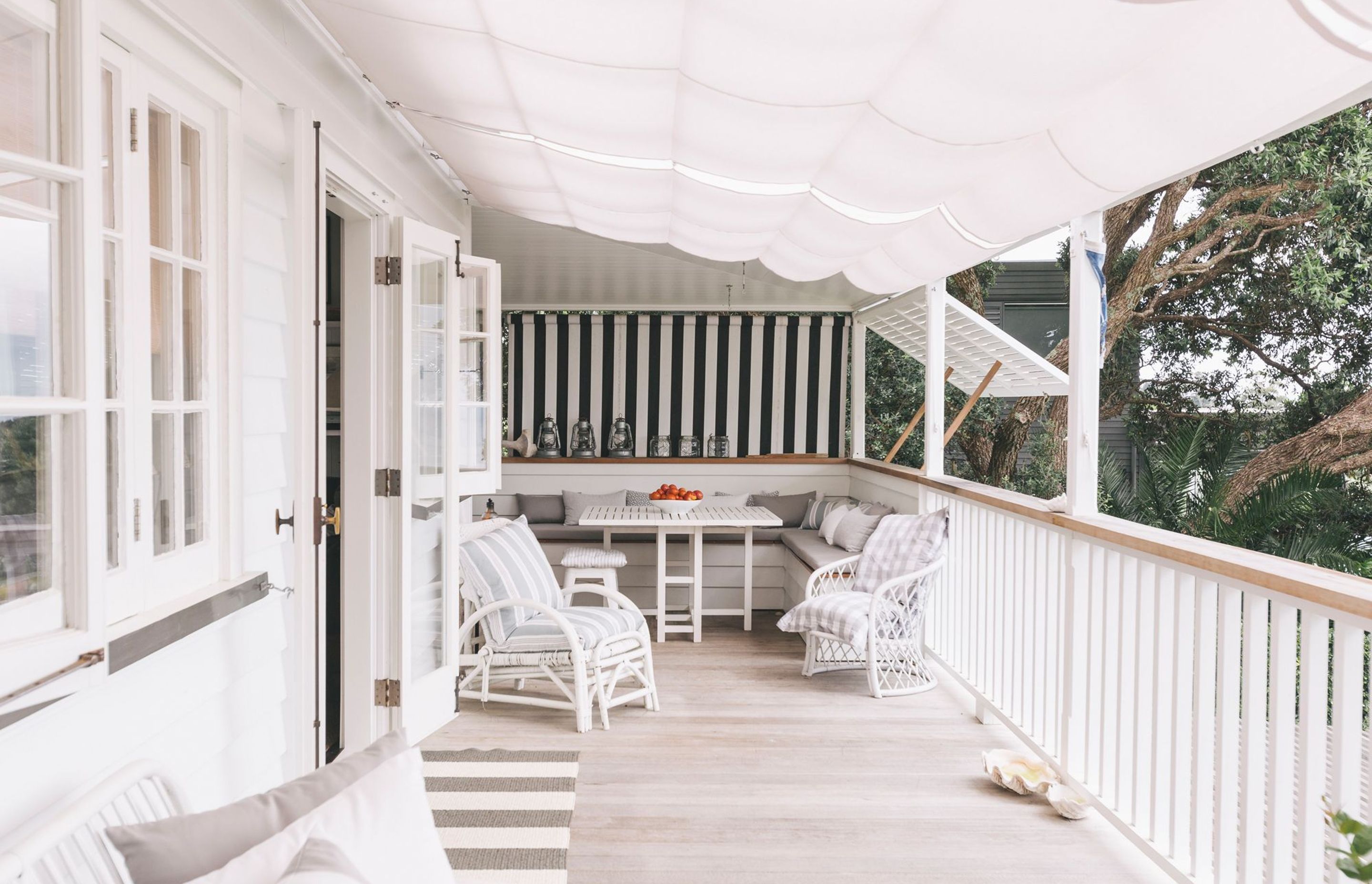 OVERLOOK COTTAGE - WAIHEKE ISLAND