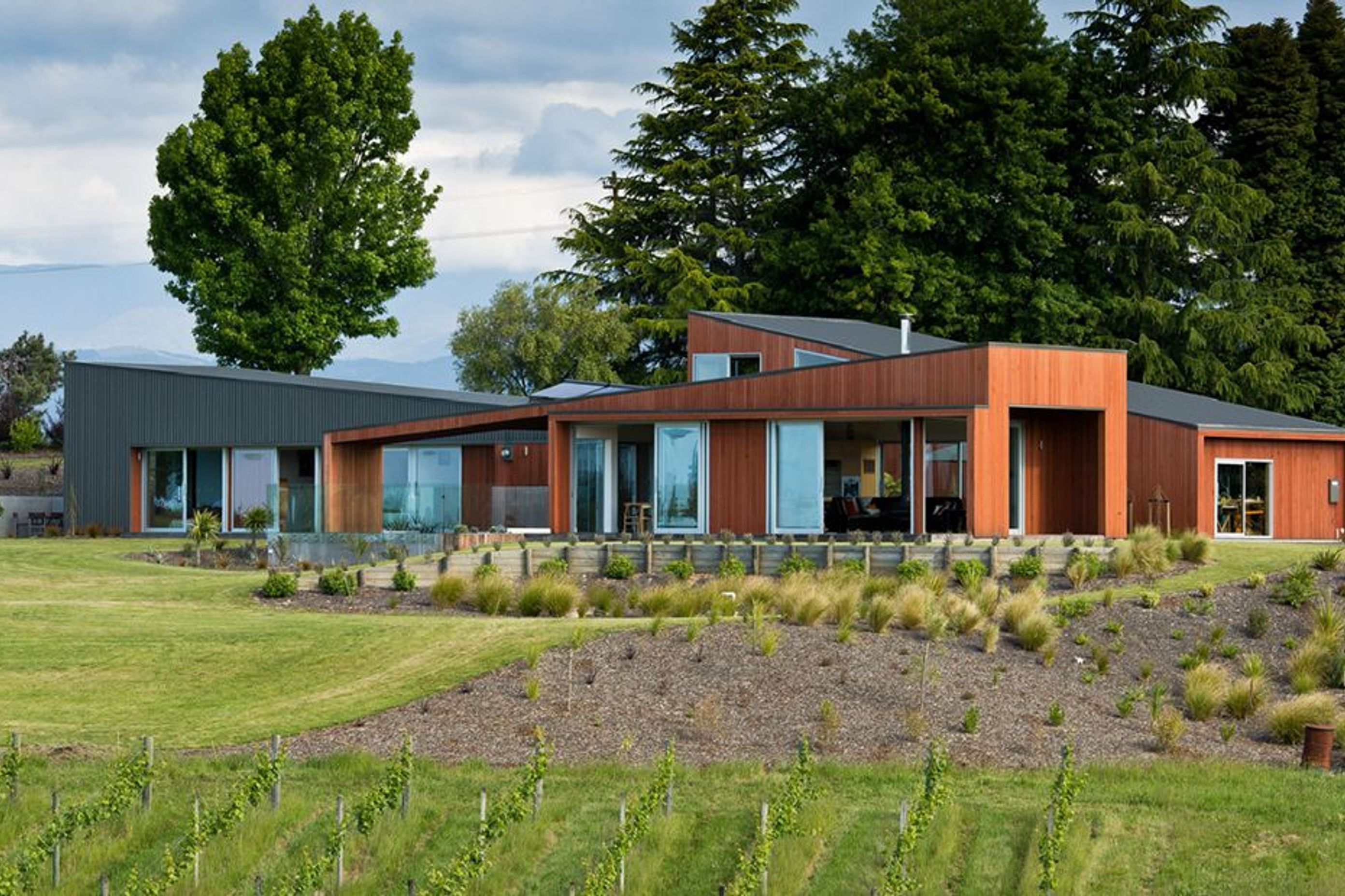 BRONTE ROAD HOUSE