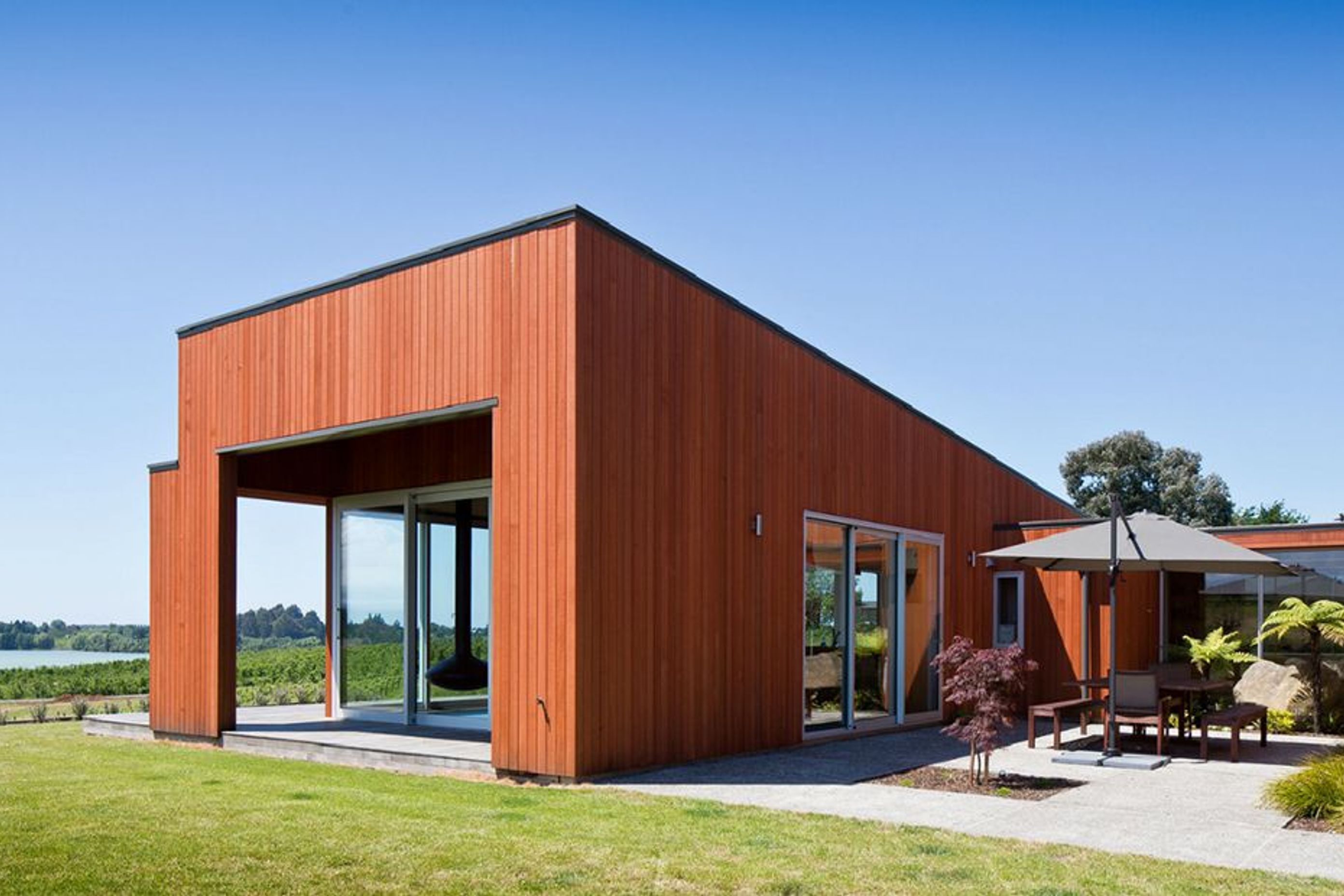 BRONTE ROAD HOUSE