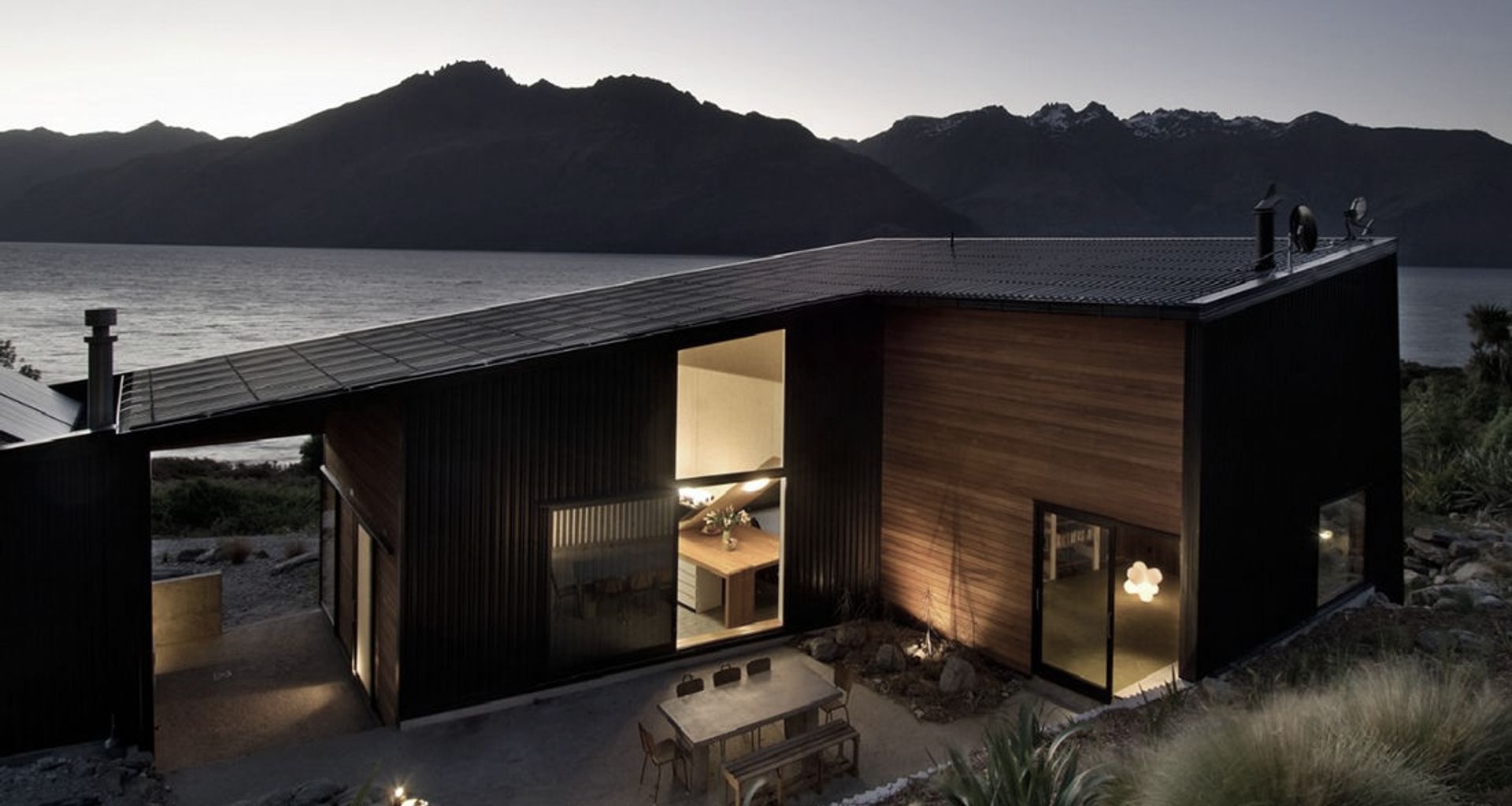 Drift Bay House banner