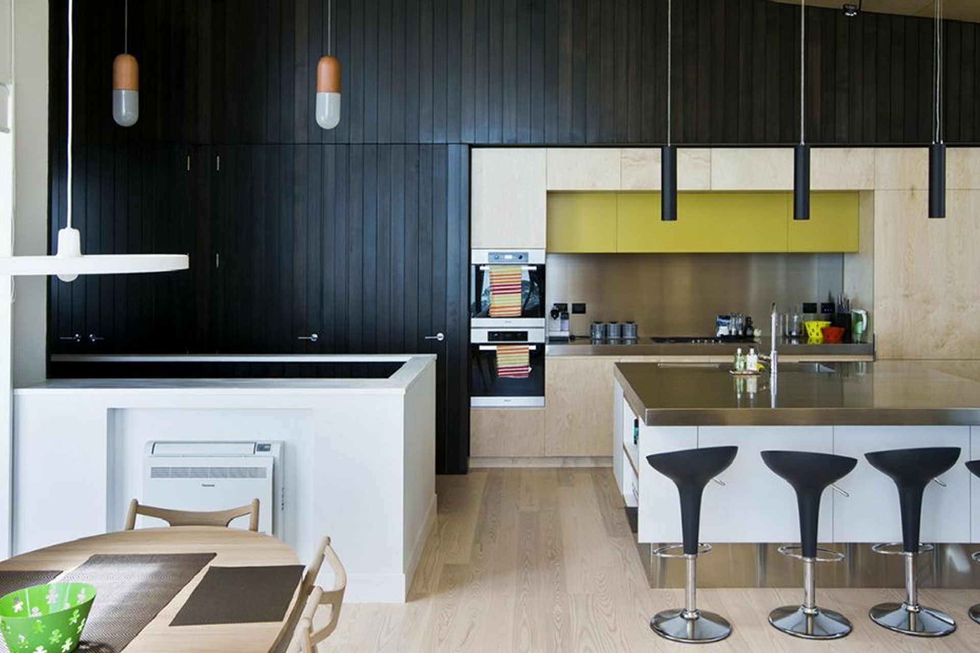 HAULASHORE ISLAND HO