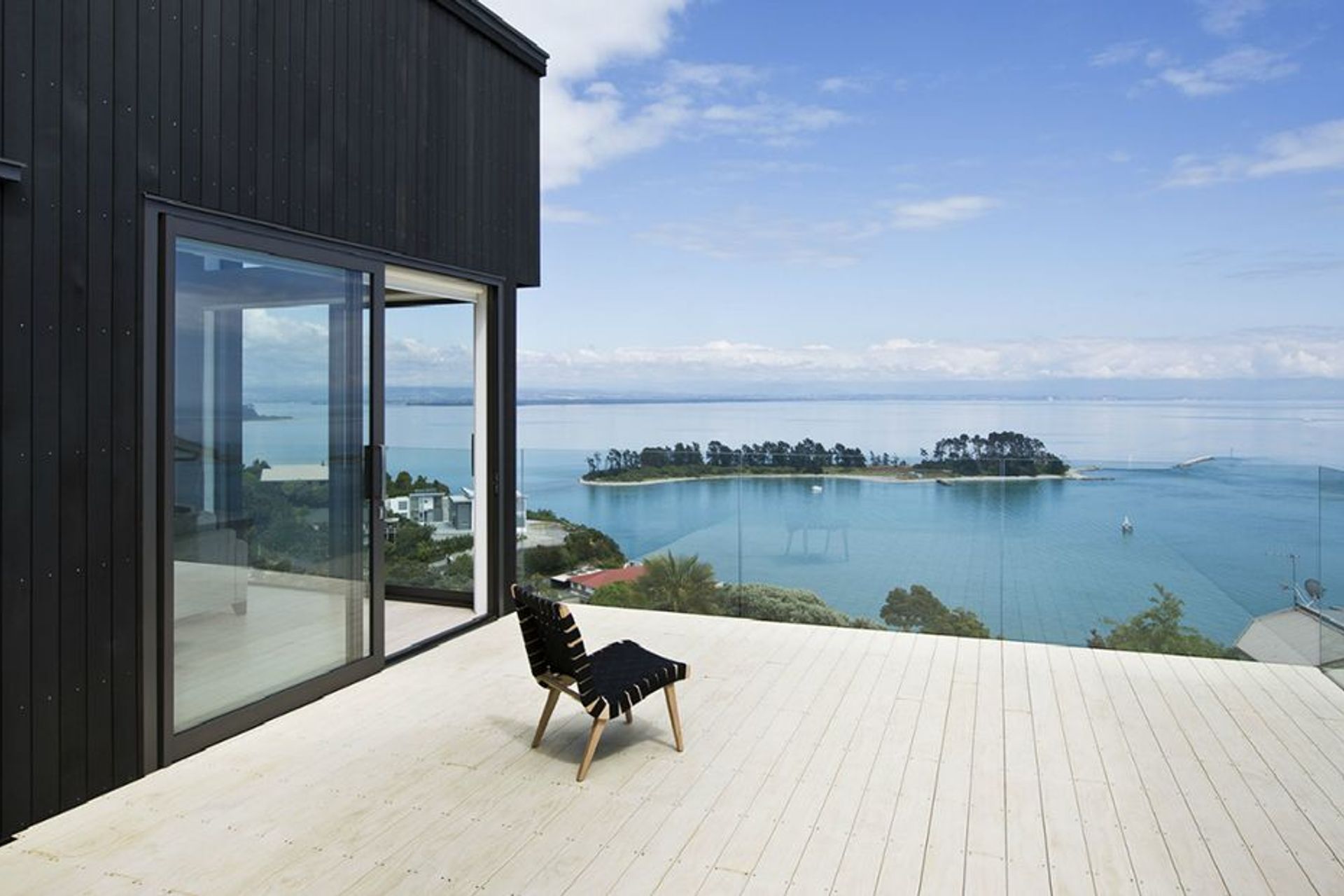 HAULASHORE ISLAND HO