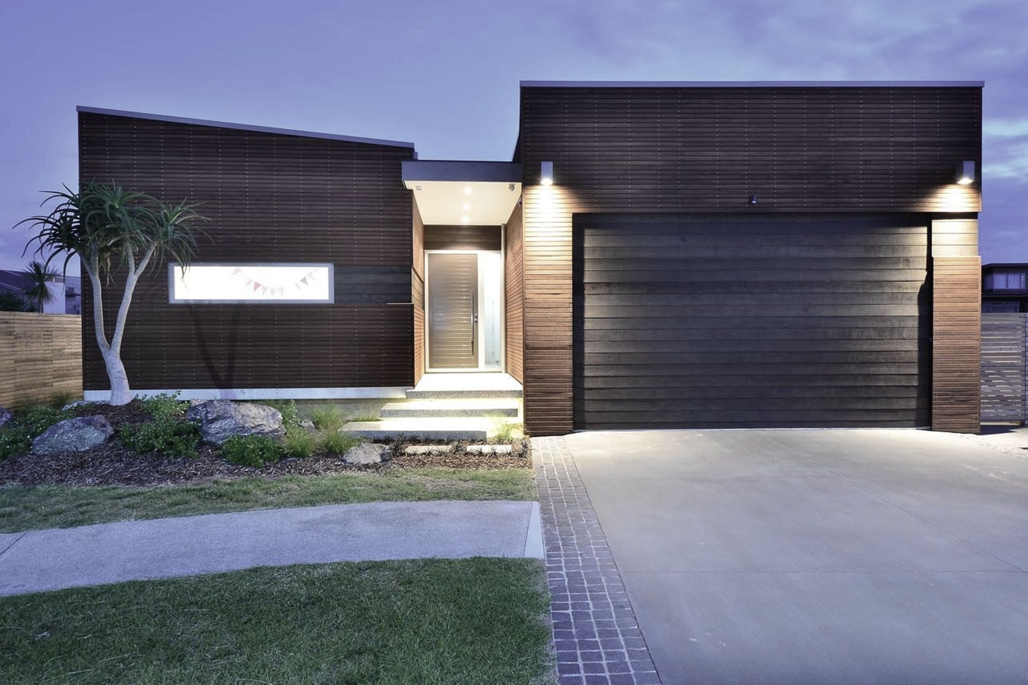 Omaha House