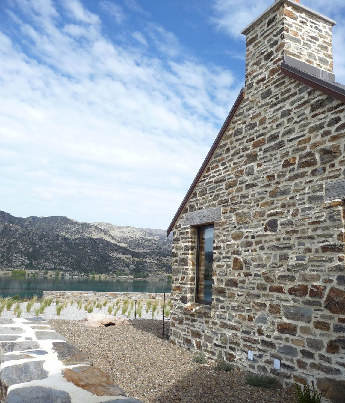Lake Dunstan House