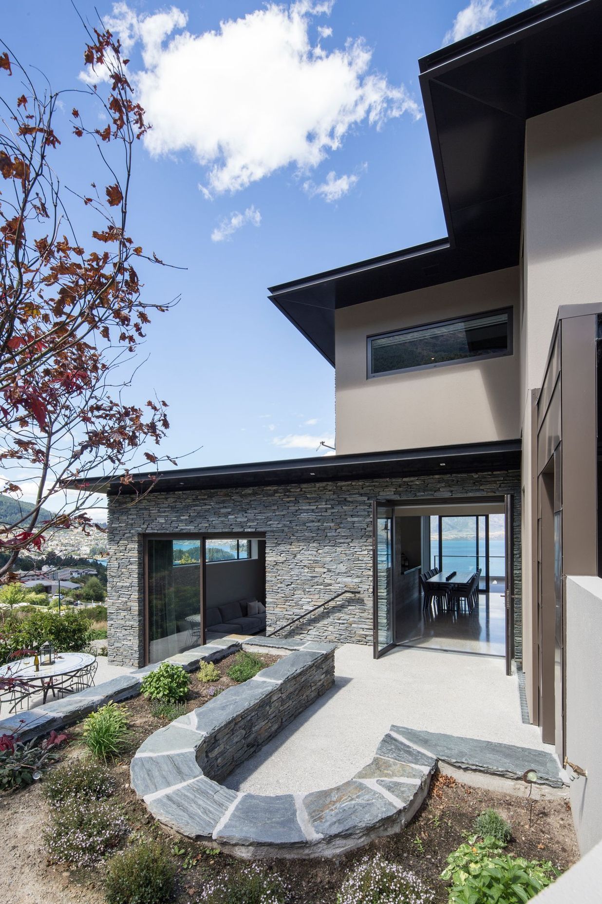 Lake Wakatipu House