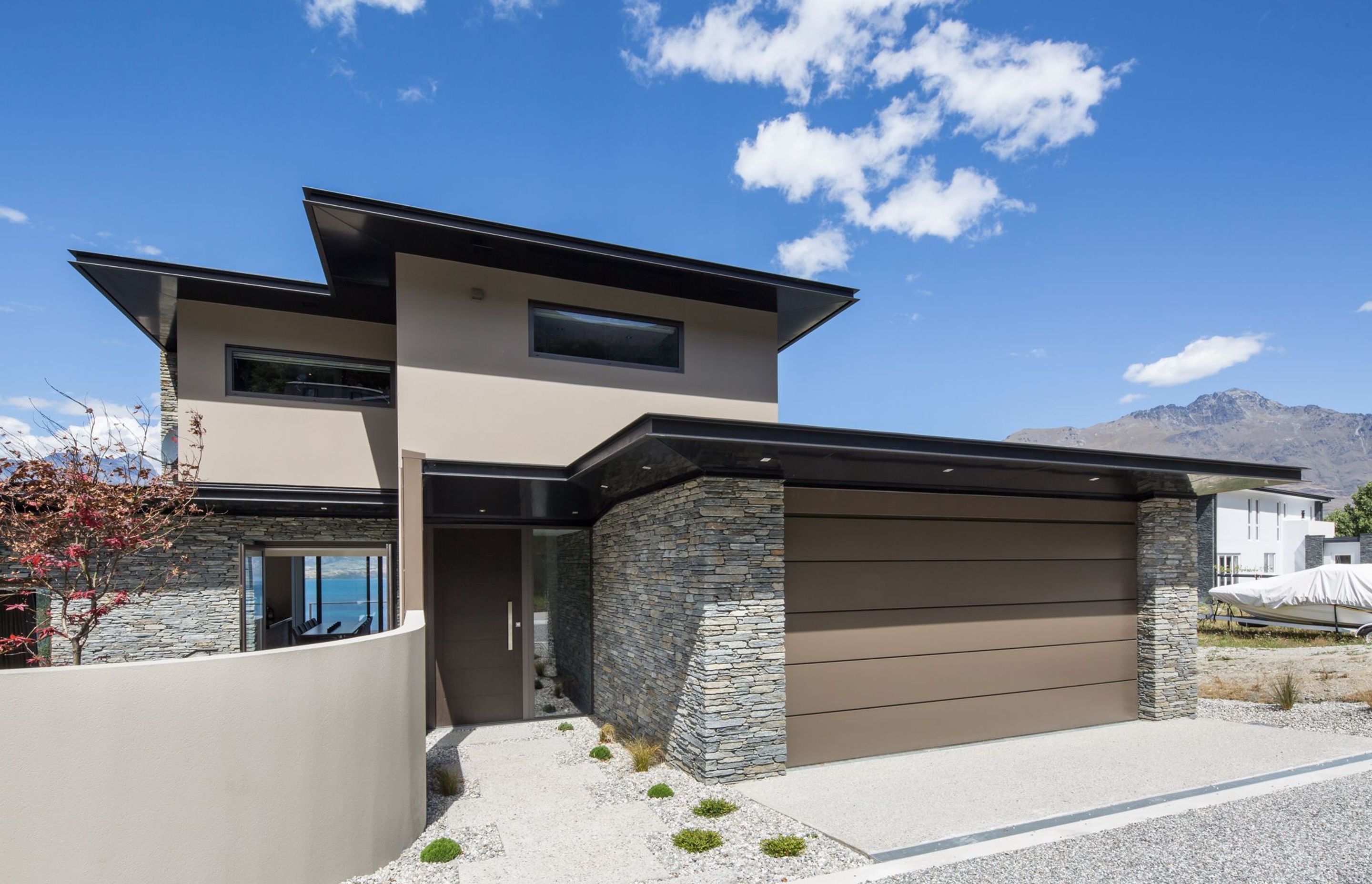 Lake Wakatipu House