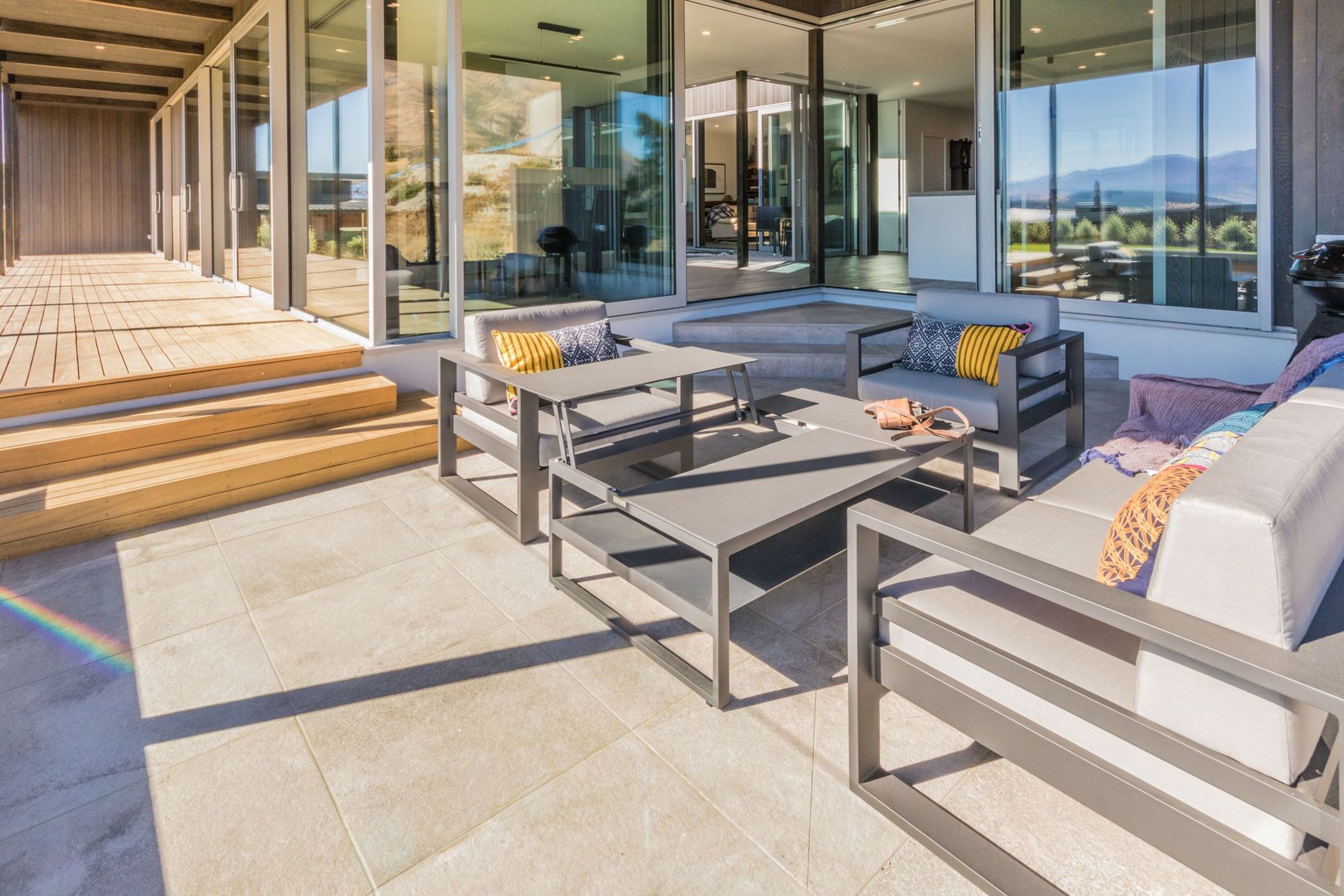 Lake Wanaka Courtyard House