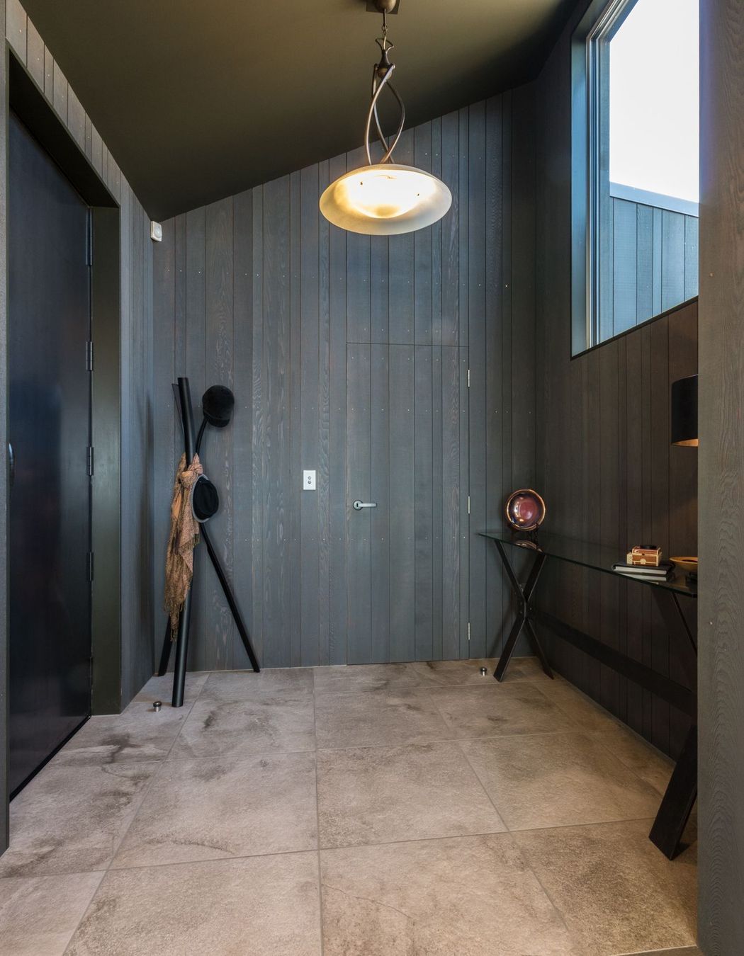 Lake Wanaka Courtyard House