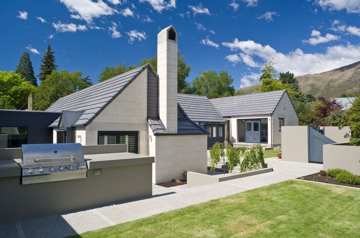 Lake Wanaka Stone House
