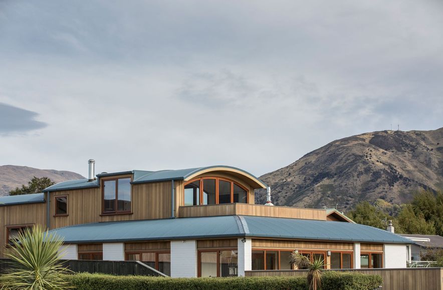Lake Wanaka Barrel House