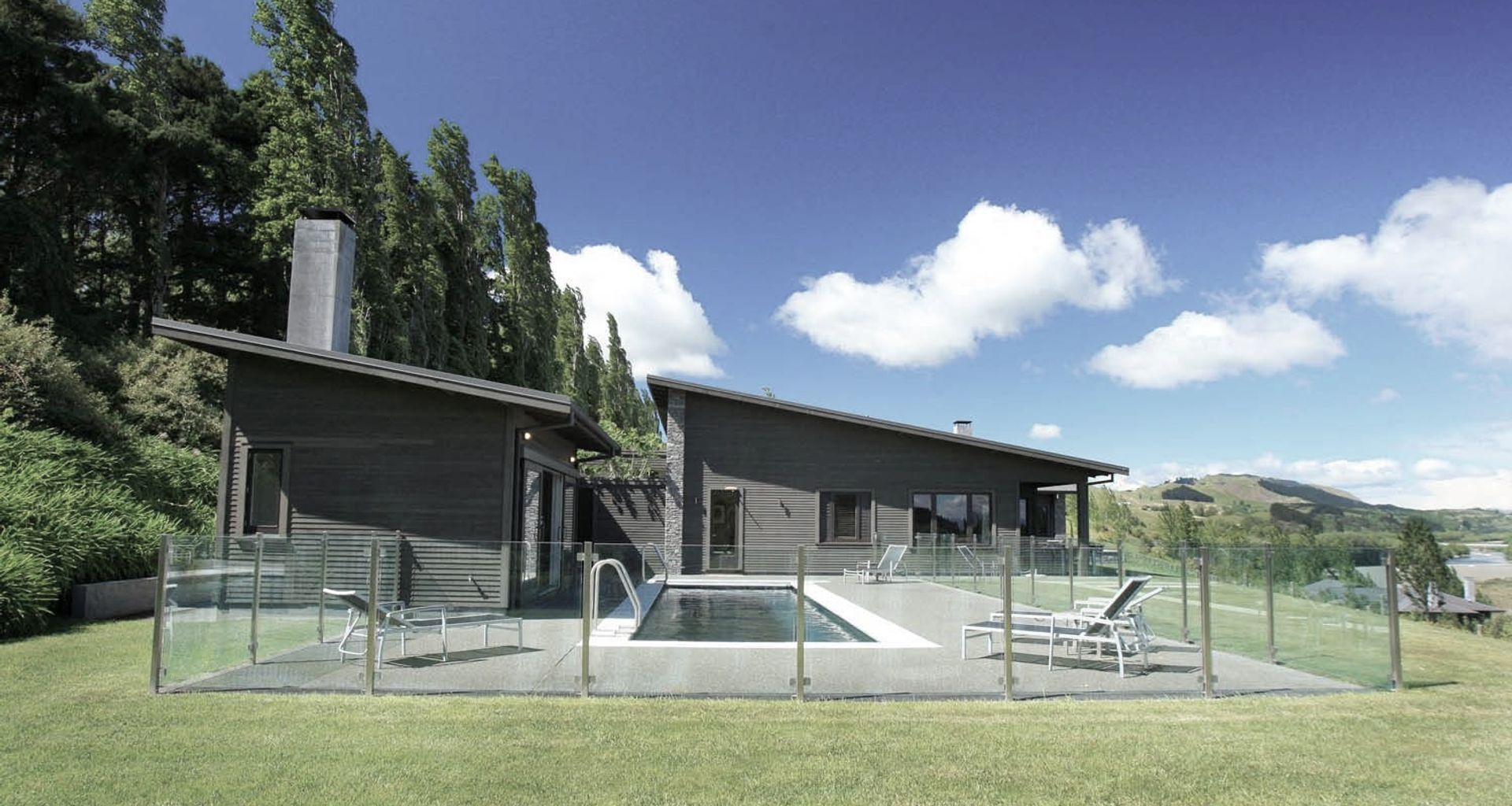 Lot 2 Riverside banner