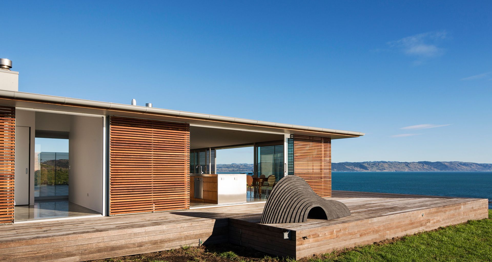 Mahia Beach House banner