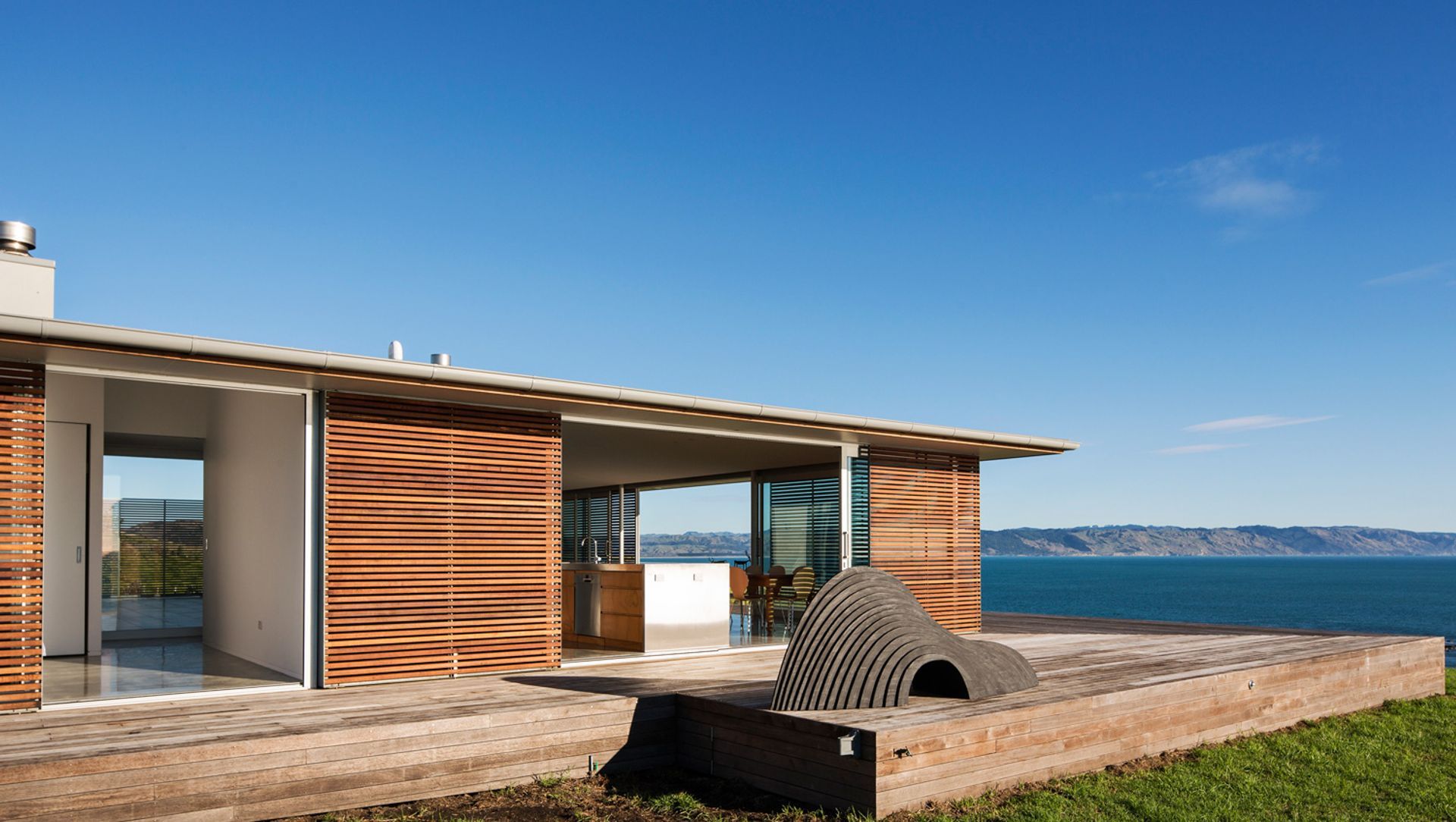 Mahia Beach House banner