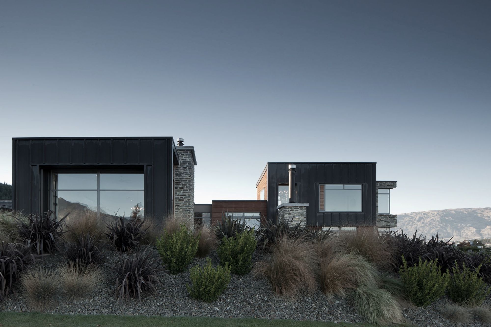 Peninsula Bay Residence