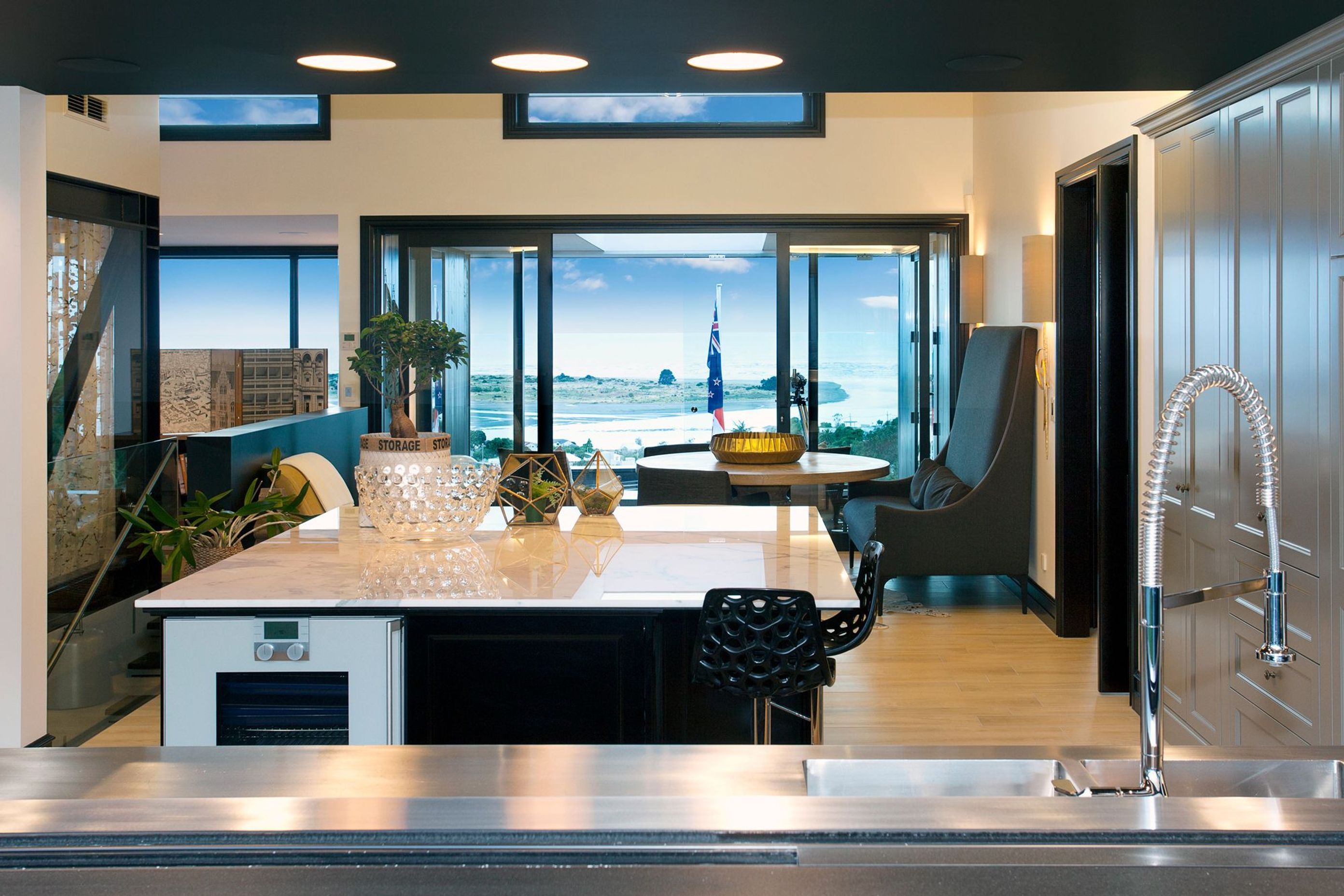 DJ Hewitt Show Home