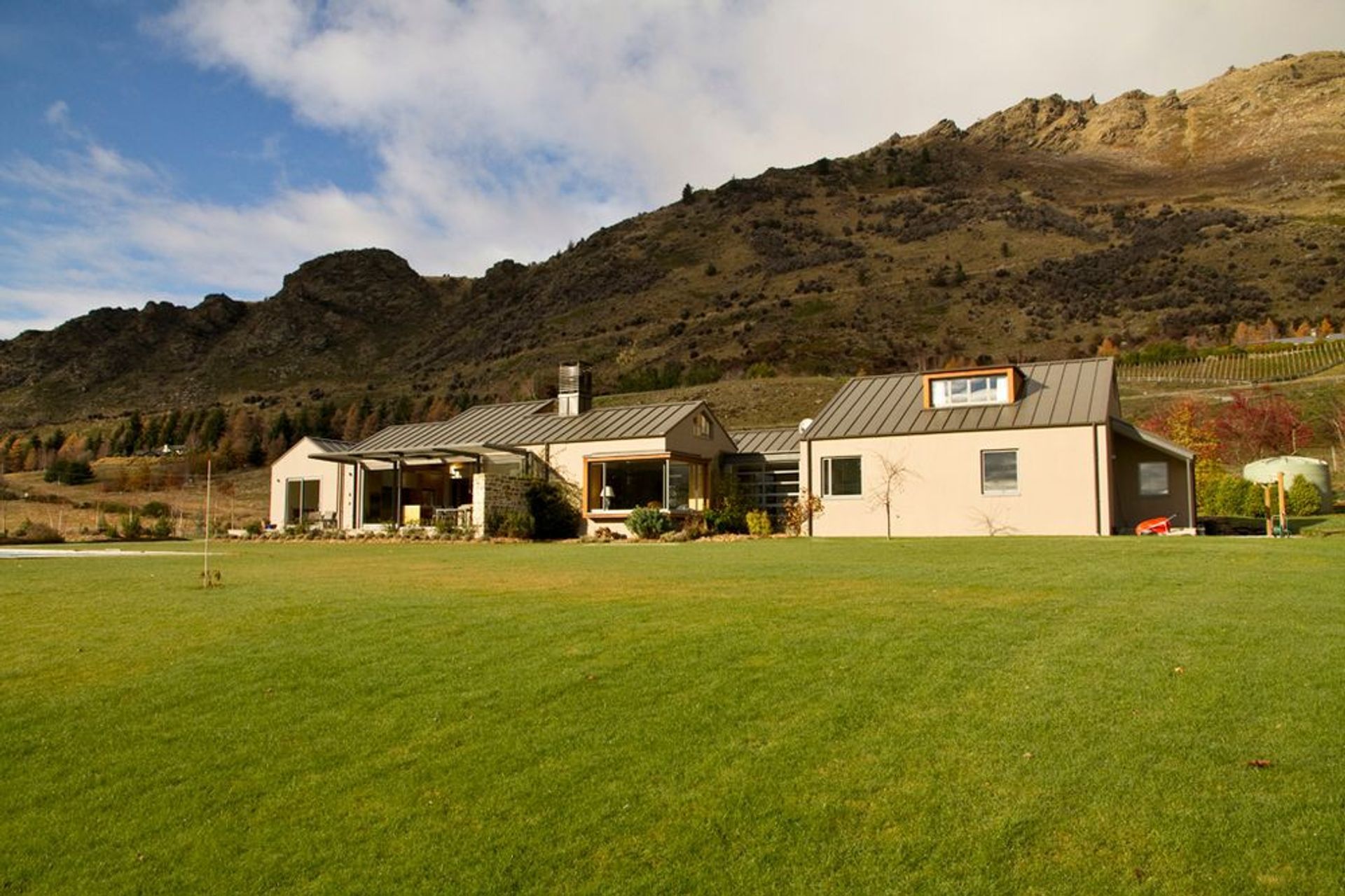 WANAKA HOUSE, WANAKA