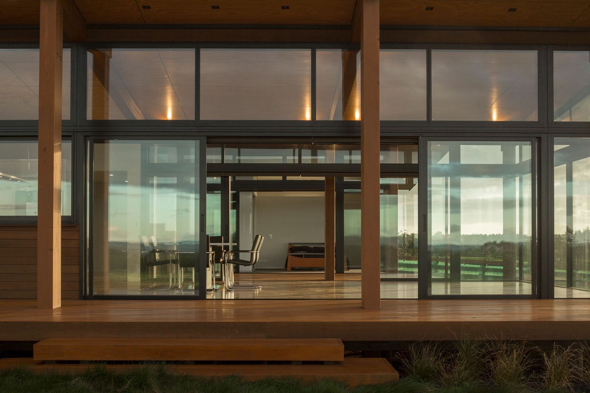 A breezeway separates two pavilions containing open plan living space from the secluded bedroom and bathroom wing.