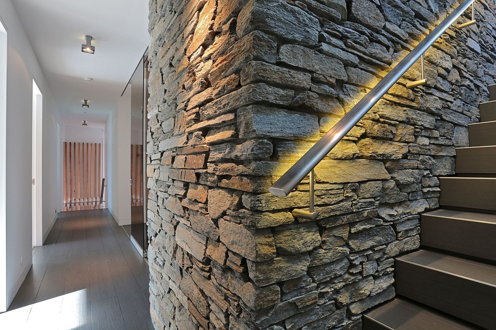 The Oliver House, Kelvin Heights, Queenstown