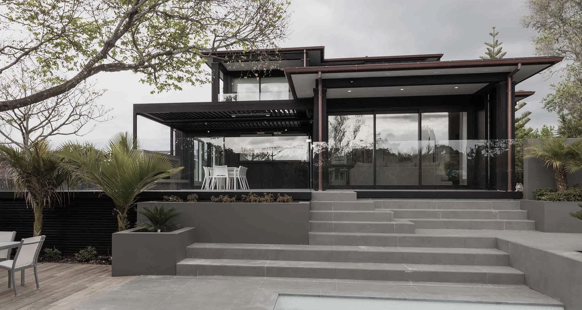 Mairangi Bay House banner