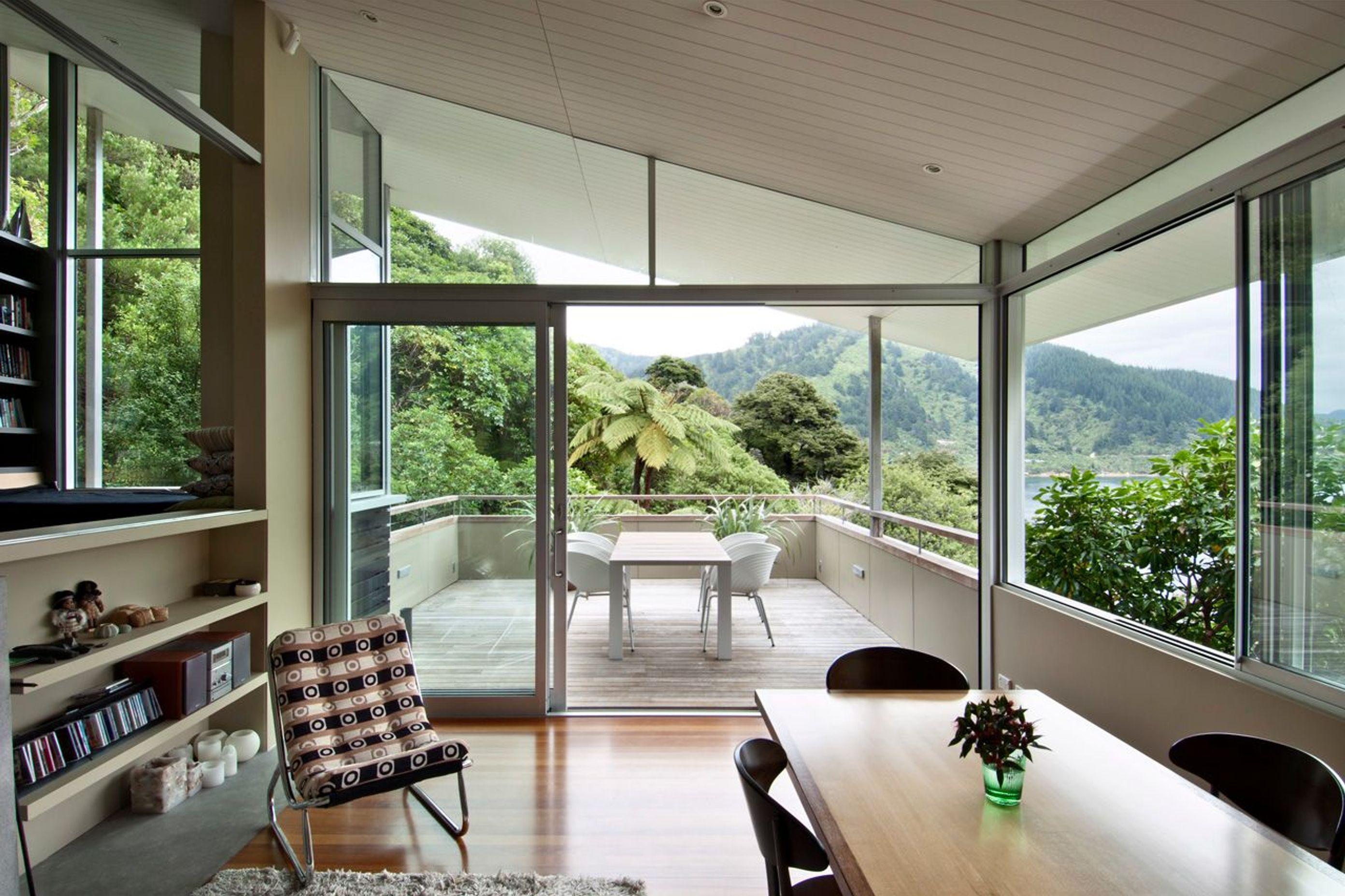Apple Bay House