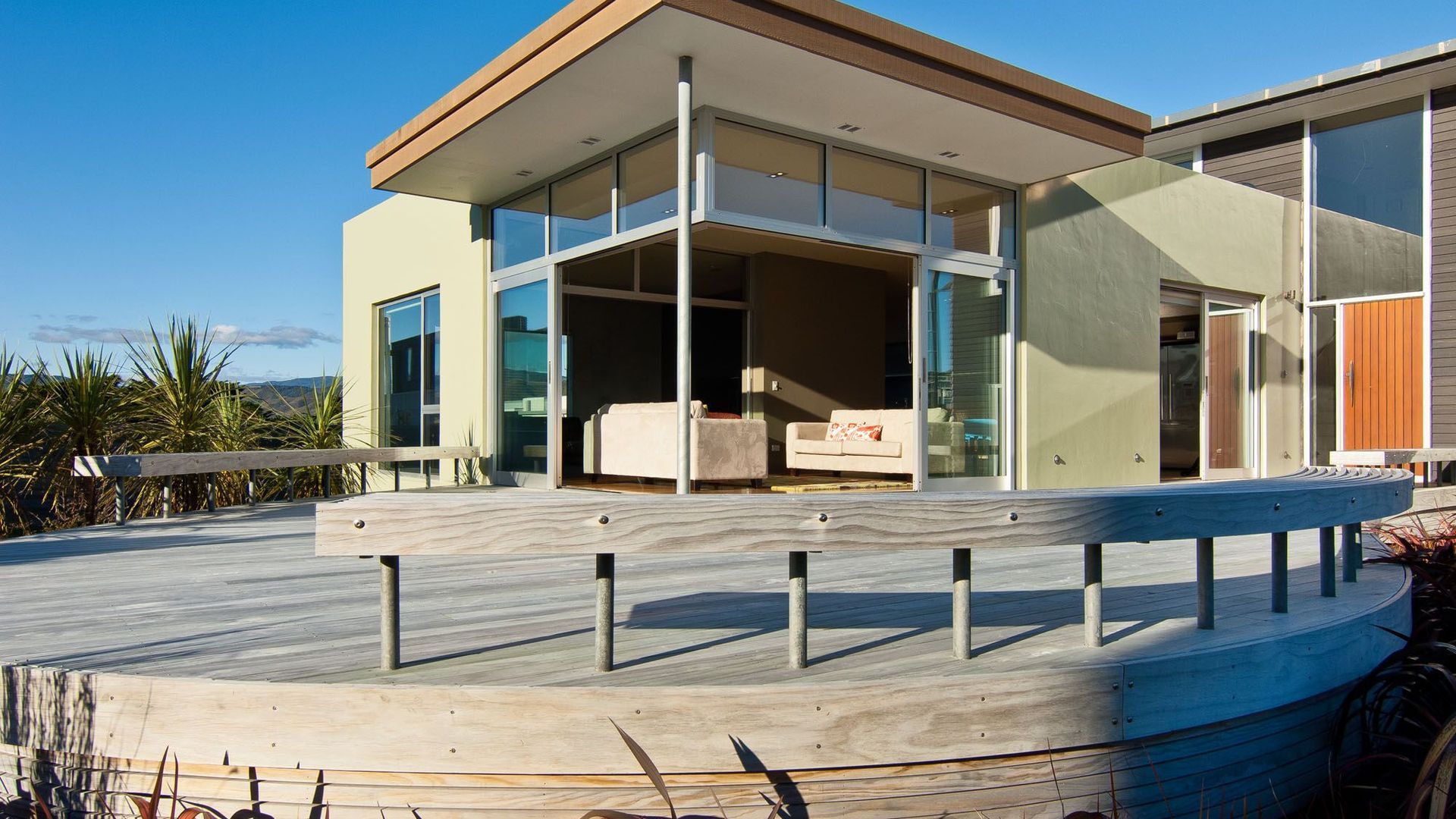 Seaside Home banner