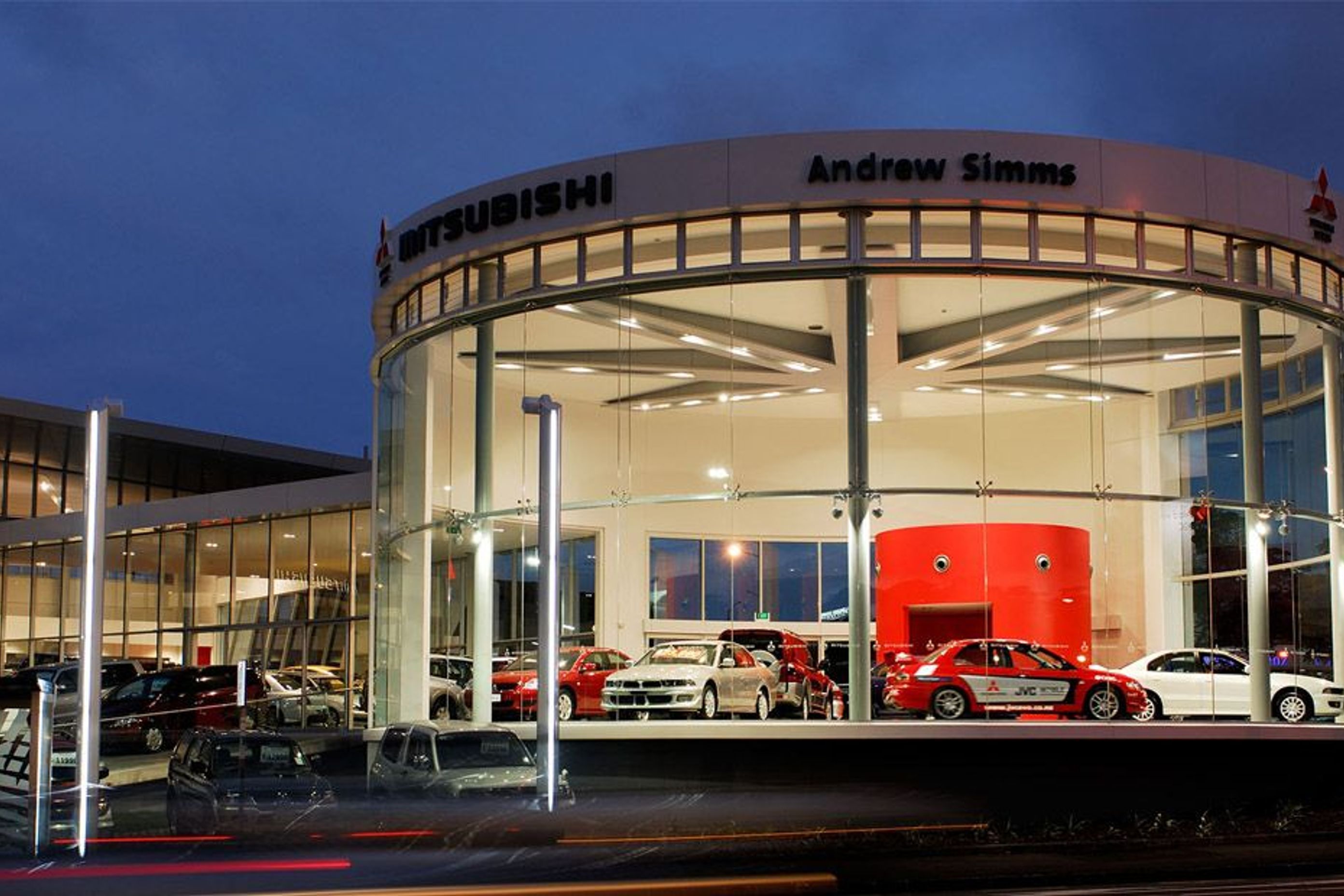 Mitsubishi Motors Car Dealership - Newmarket