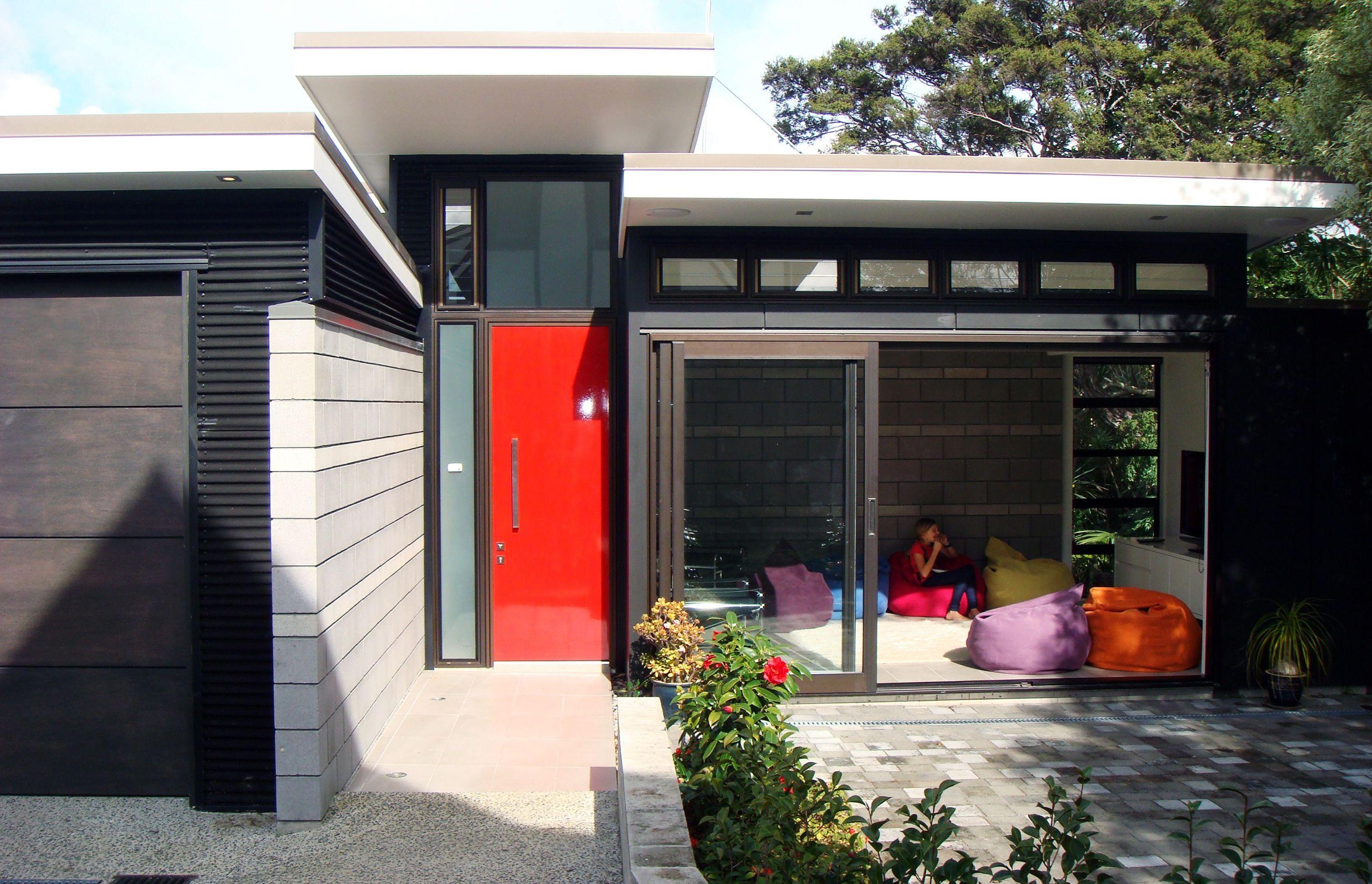 Modern New House in Point Chevalier