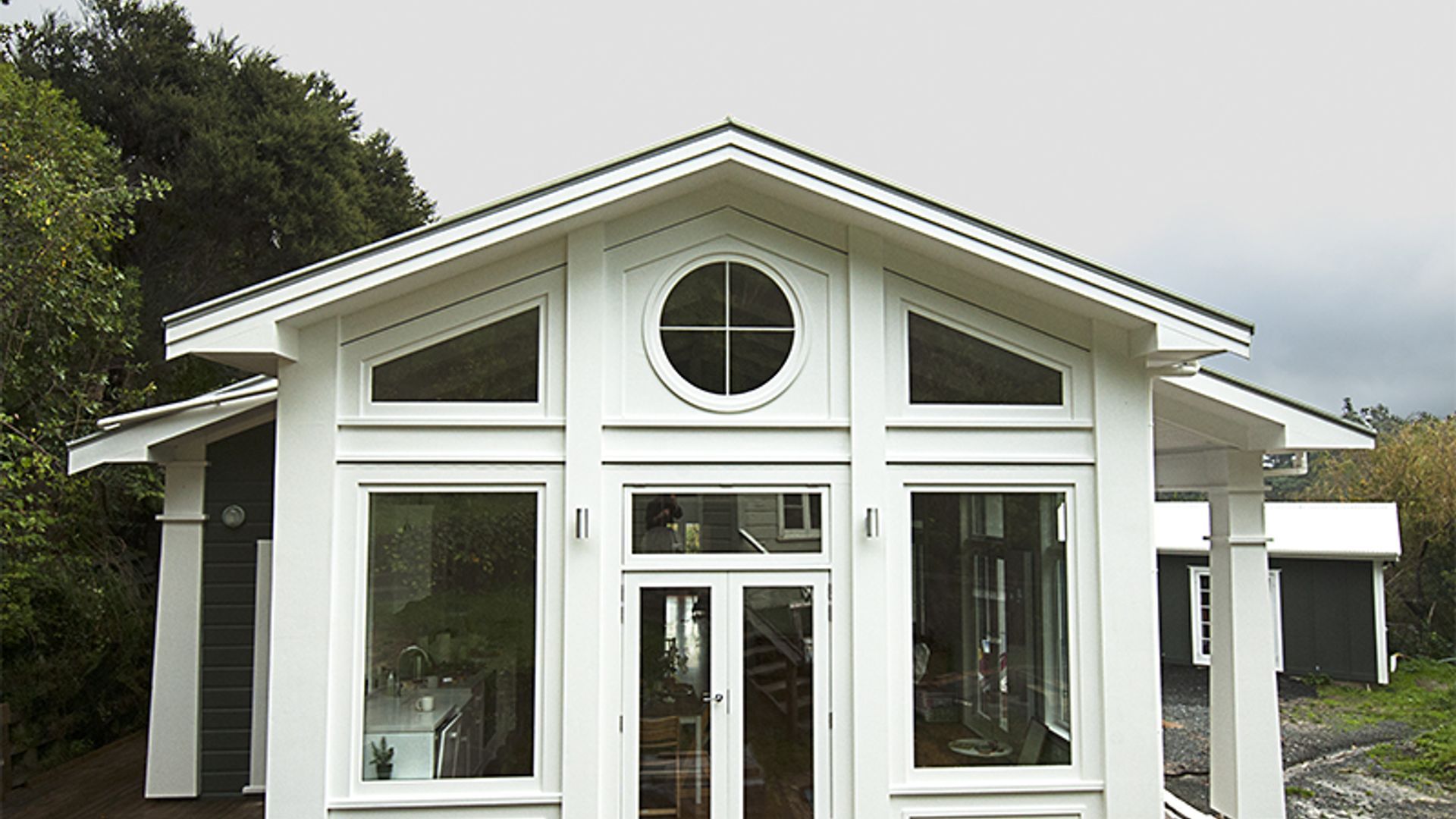 Naenae Home banner