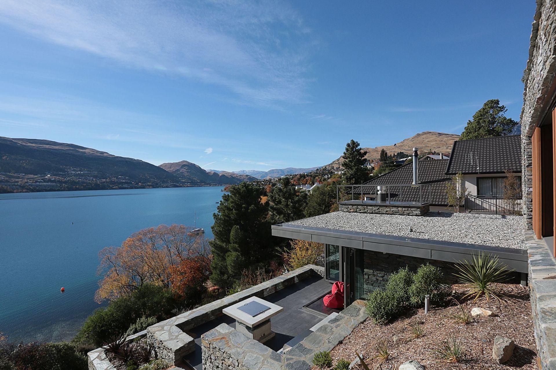 The Oliver House, Kelvin Heights, Queenstown