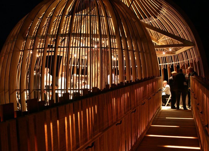 Yellow Treehouse Restaurant