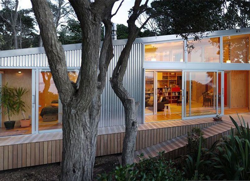 Lloyd Holiday House