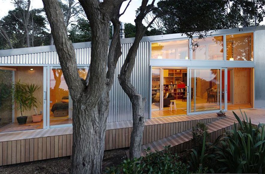 Lloyd Holiday House