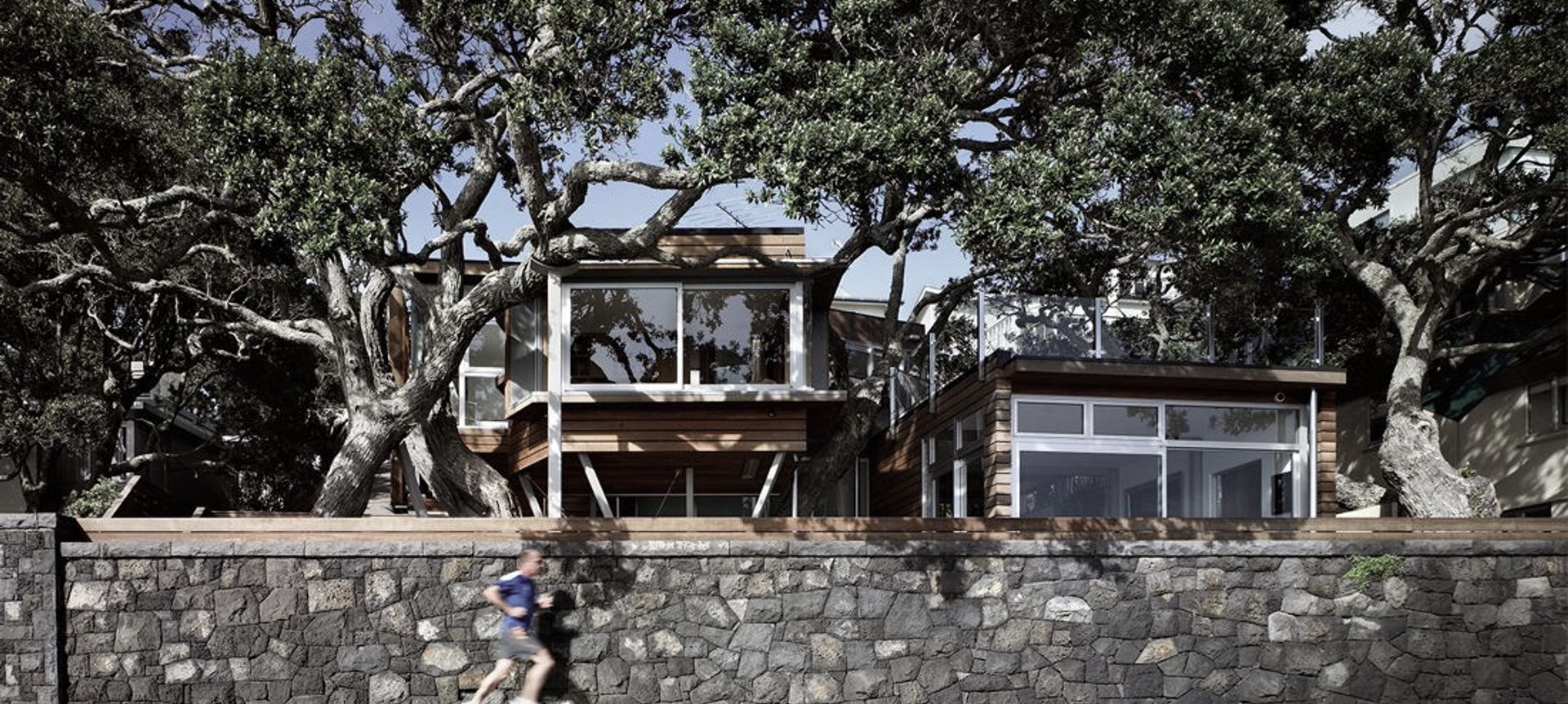 Thorne Bay House banner