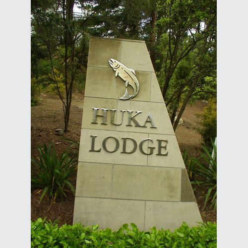 Natural Stone Custom Signage Solutions