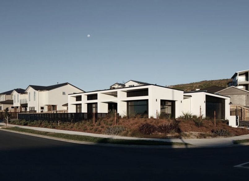 Shannon's Residence, Aotea, Wellington