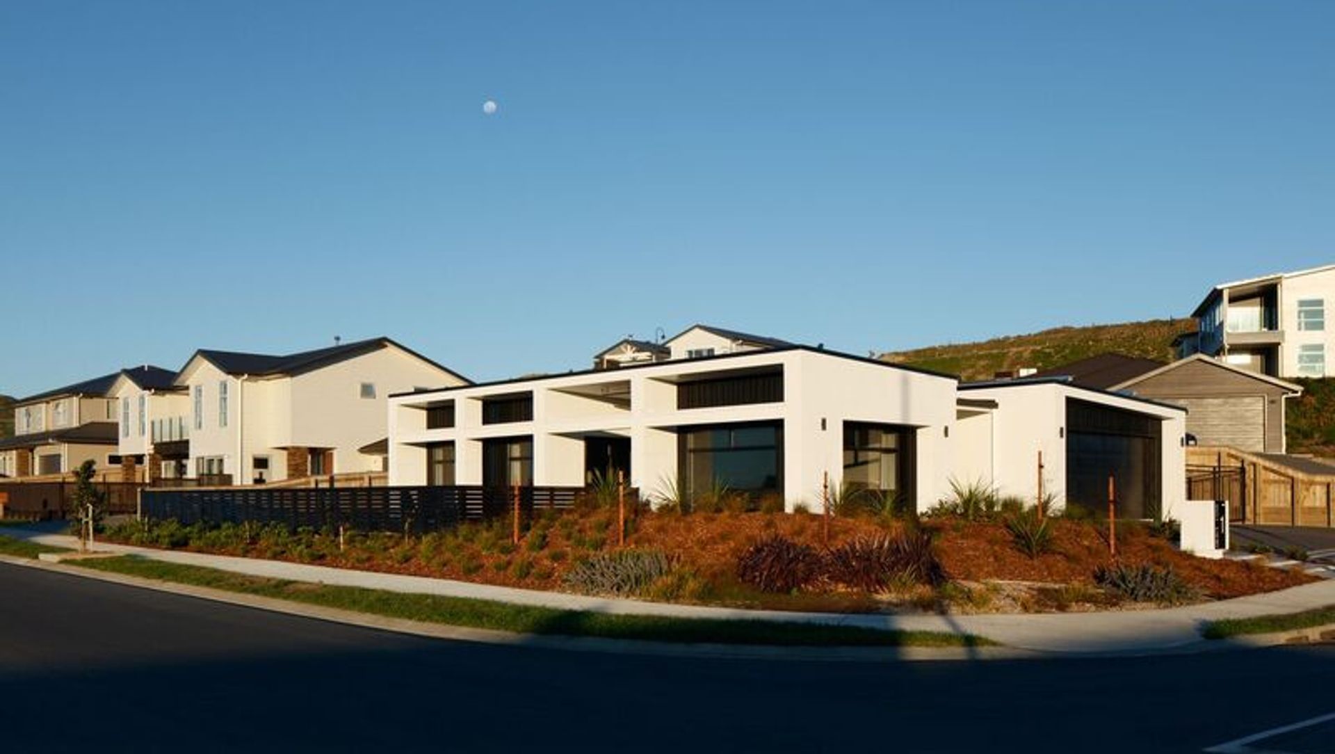 Shannon's Residence, Aotea, Wellington banner