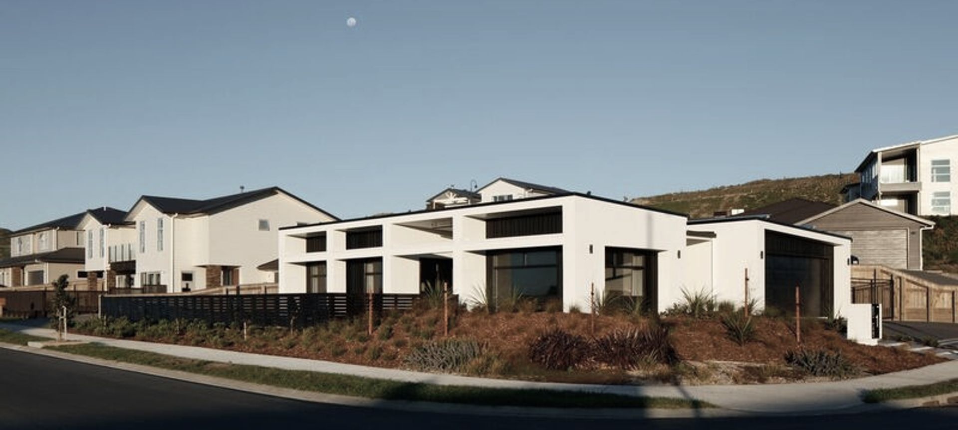 Shannon's Residence, Aotea, Wellington banner