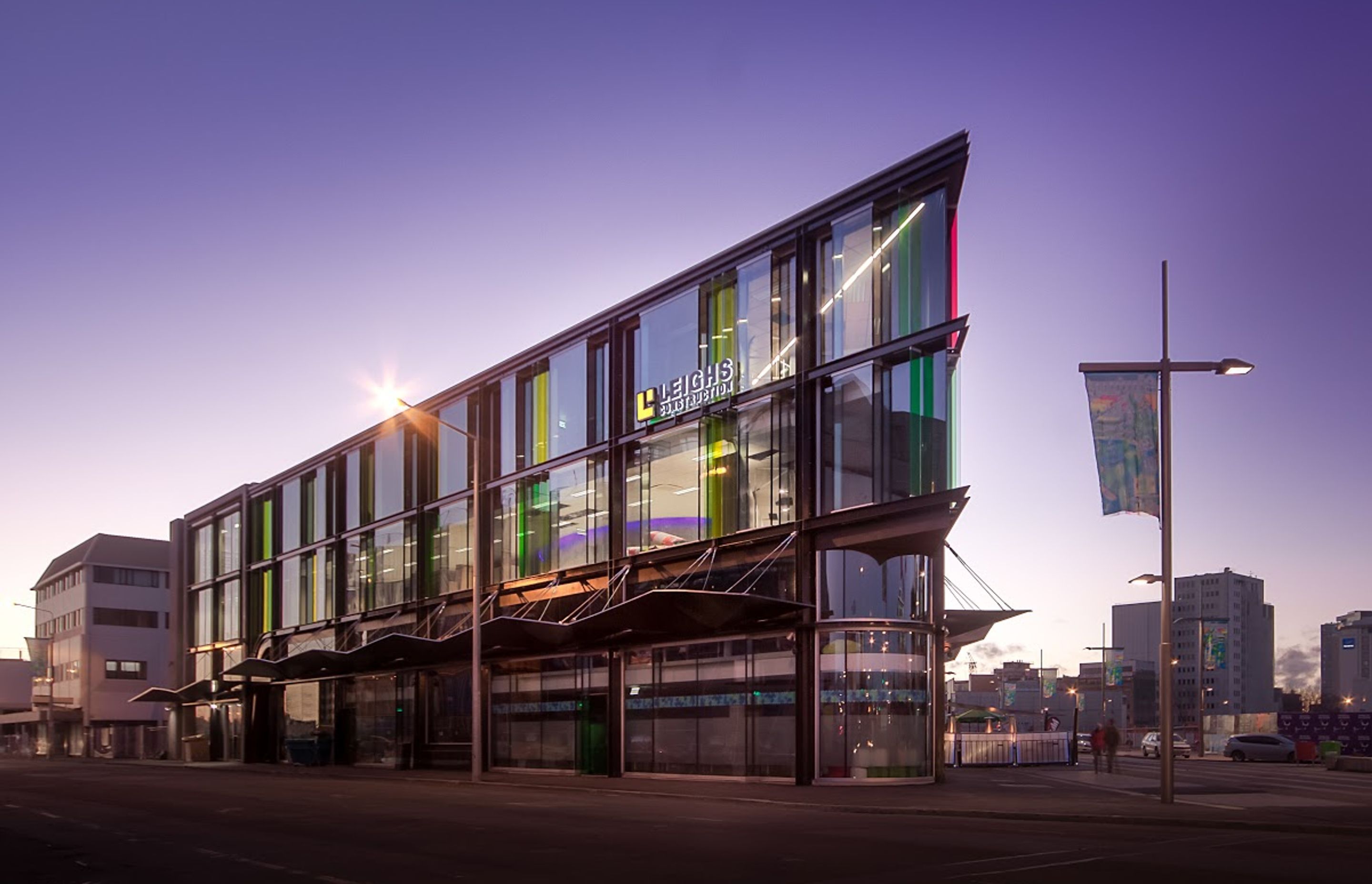 STRANGES & GLENDENNING HILL BUILDING