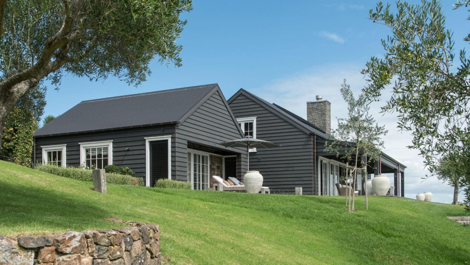 Barn House banner