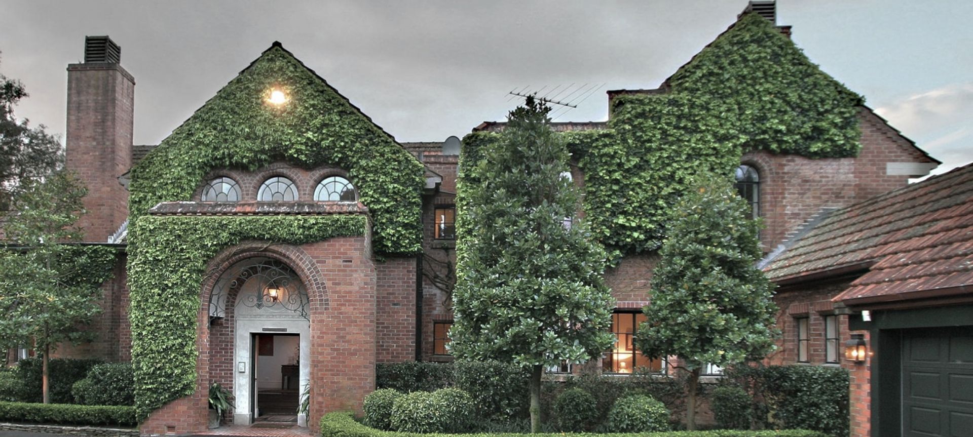 Godden Crescent House banner