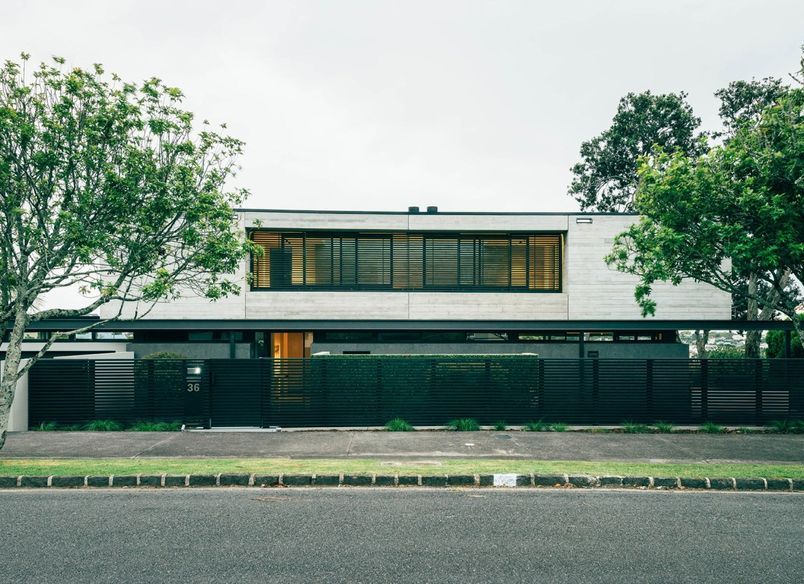 Horizontal House
