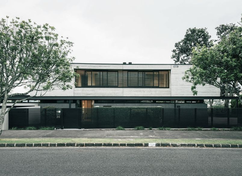 Horizontal House