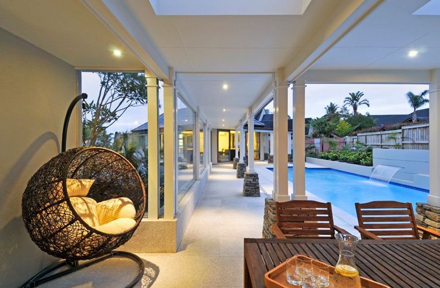 Swimming pool Pavilion