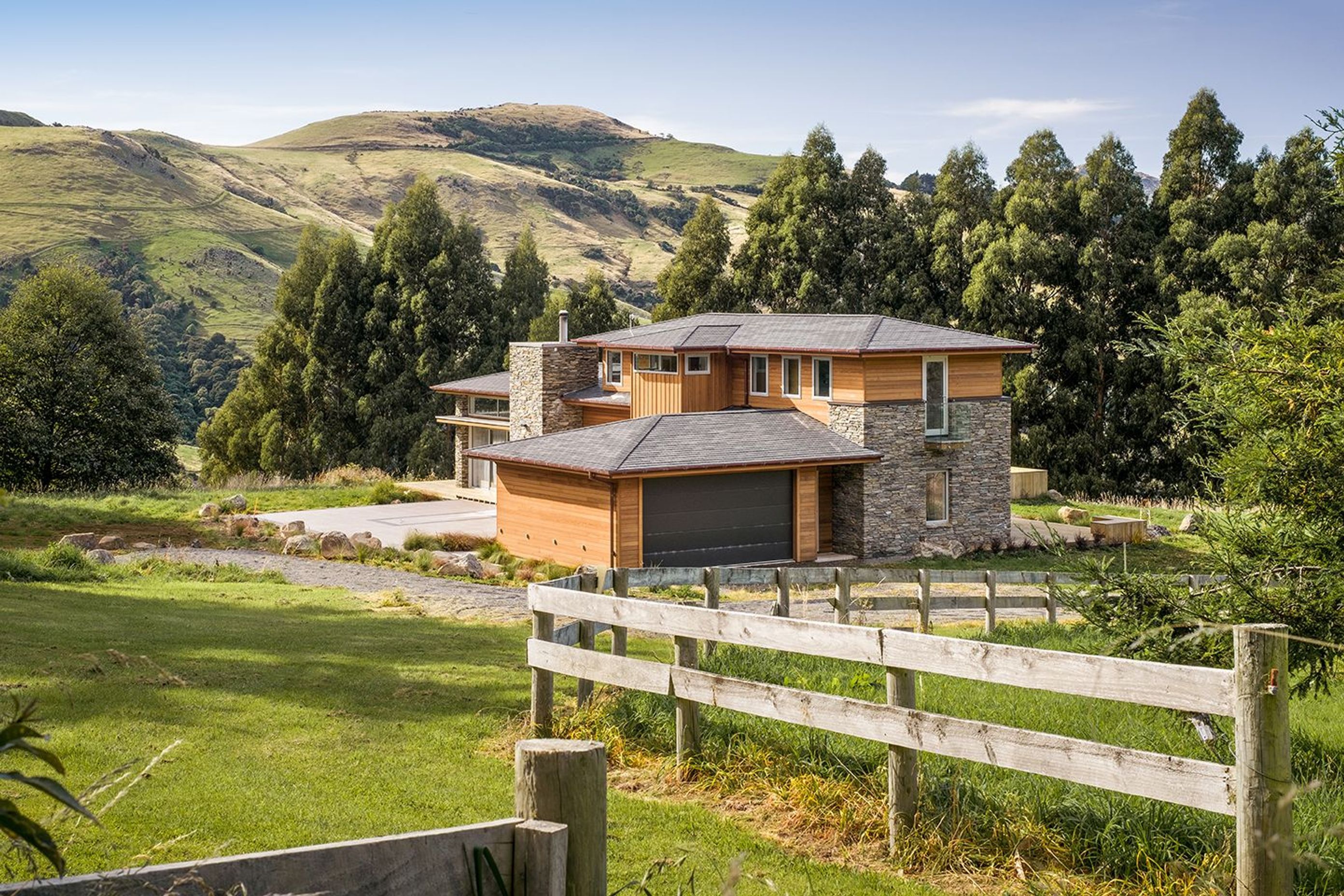 Barrys Bay House