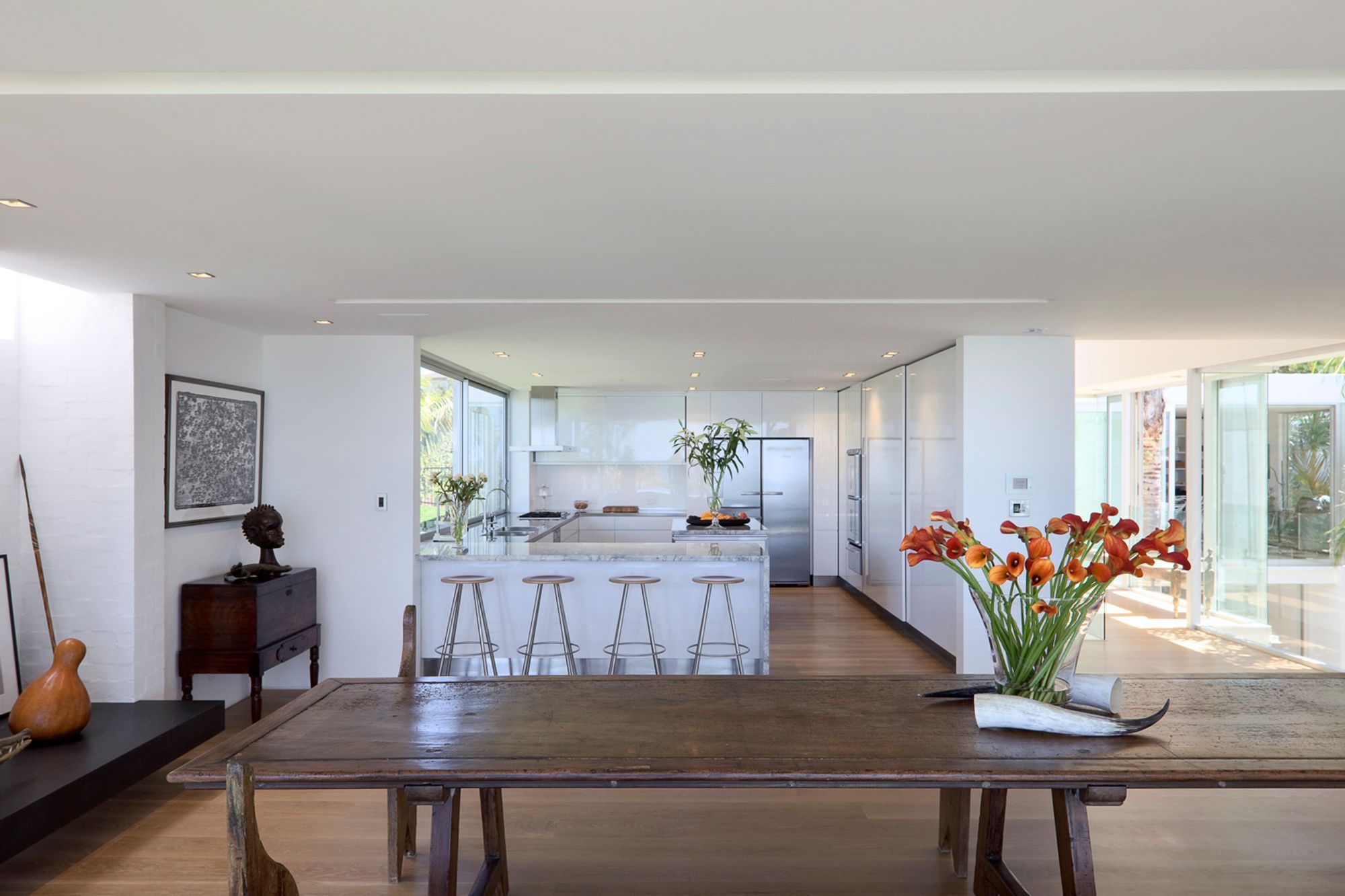 TAKAPUNA BEACH HOUSE