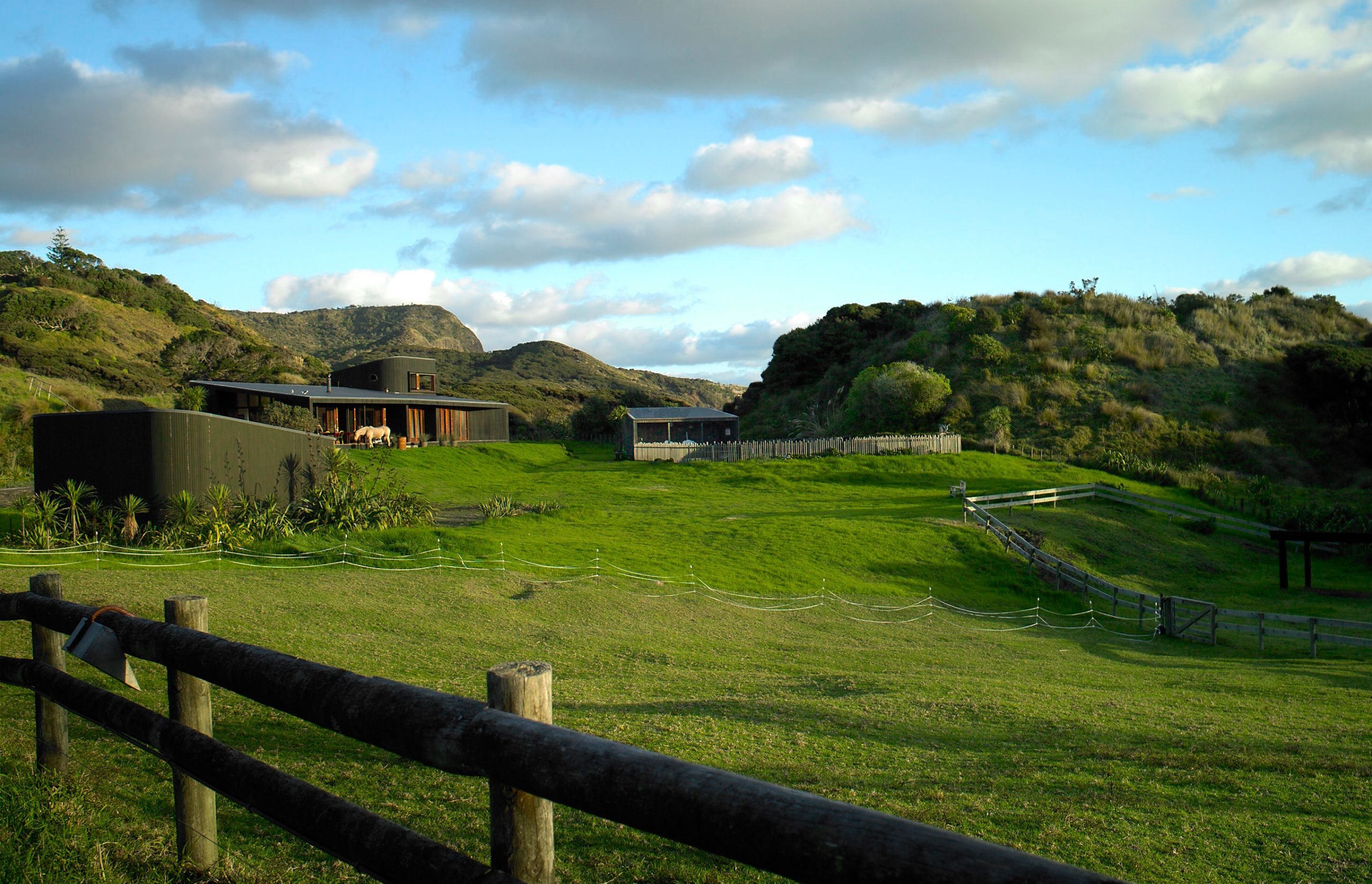 Te Henga House