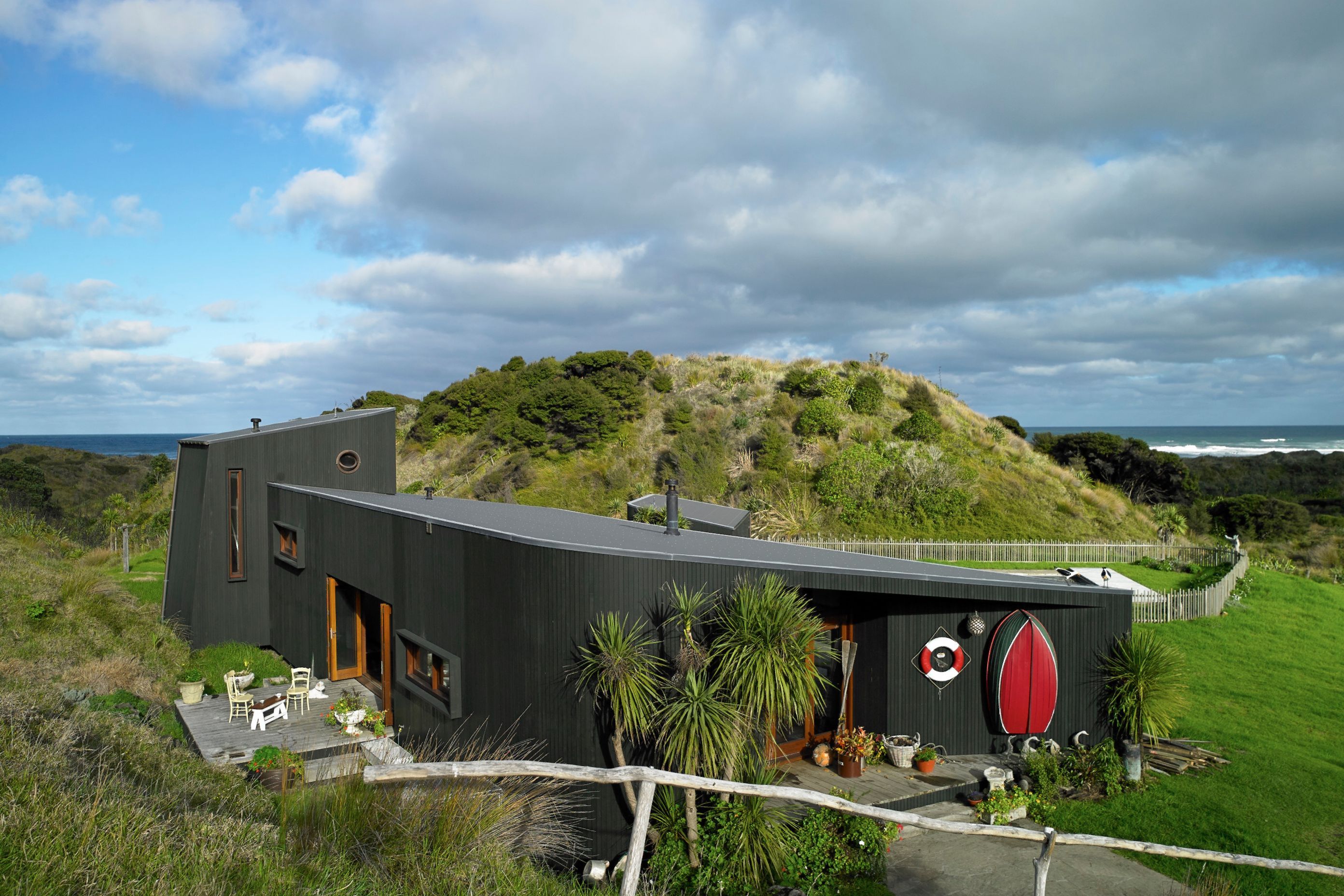 Te Henga House