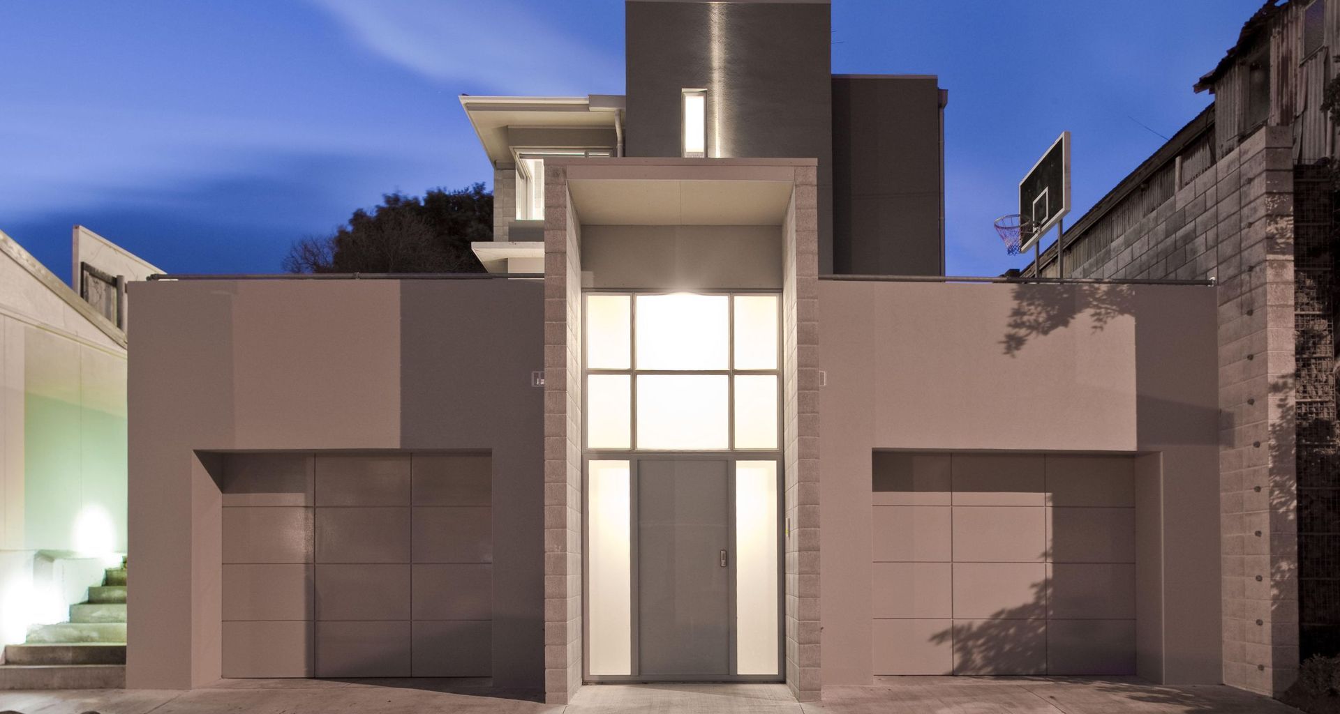 Kissick Apartments banner