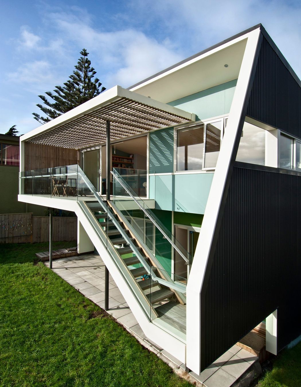 Tutere House
